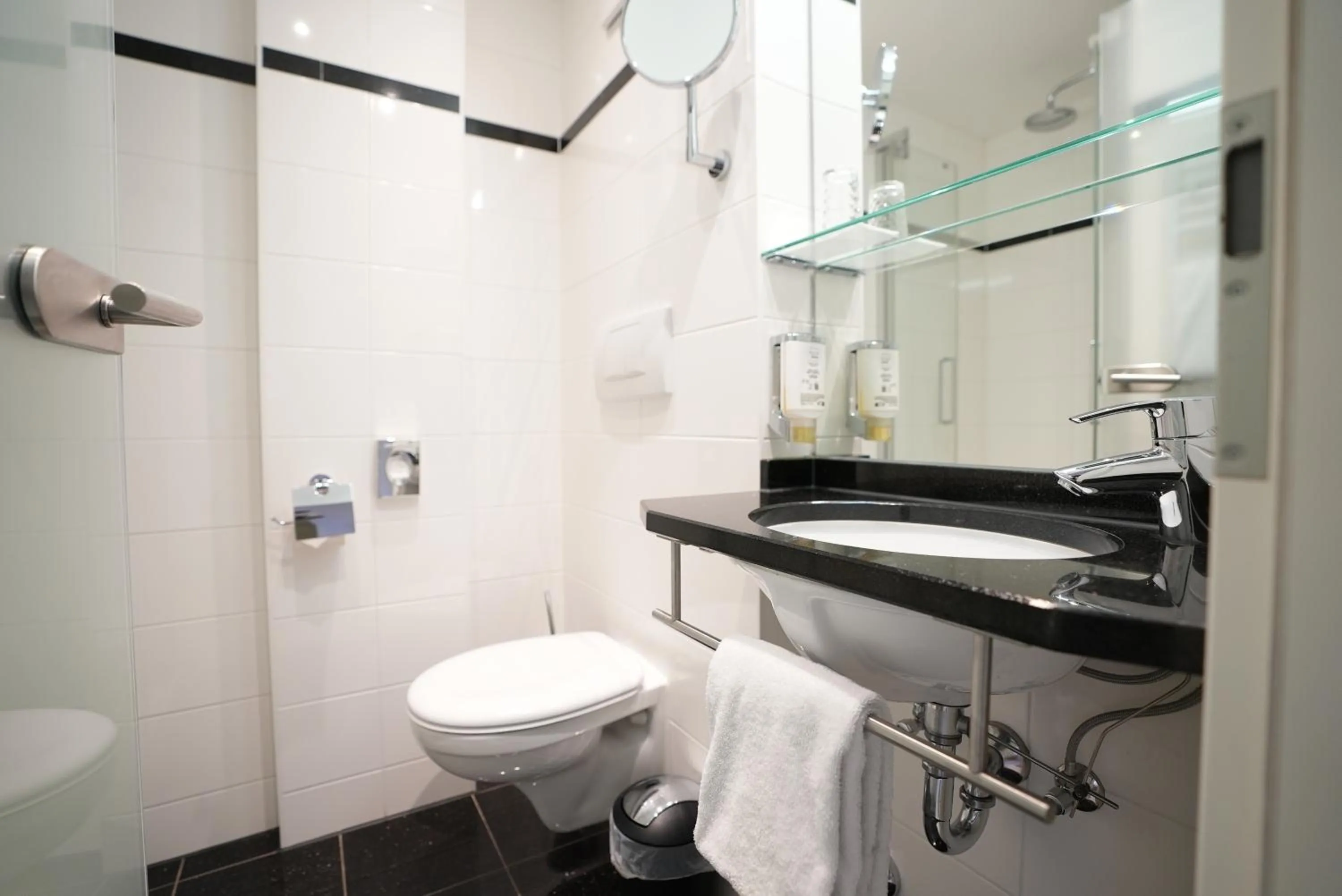 Shower in UNO Hotel Posthof Saarlouis