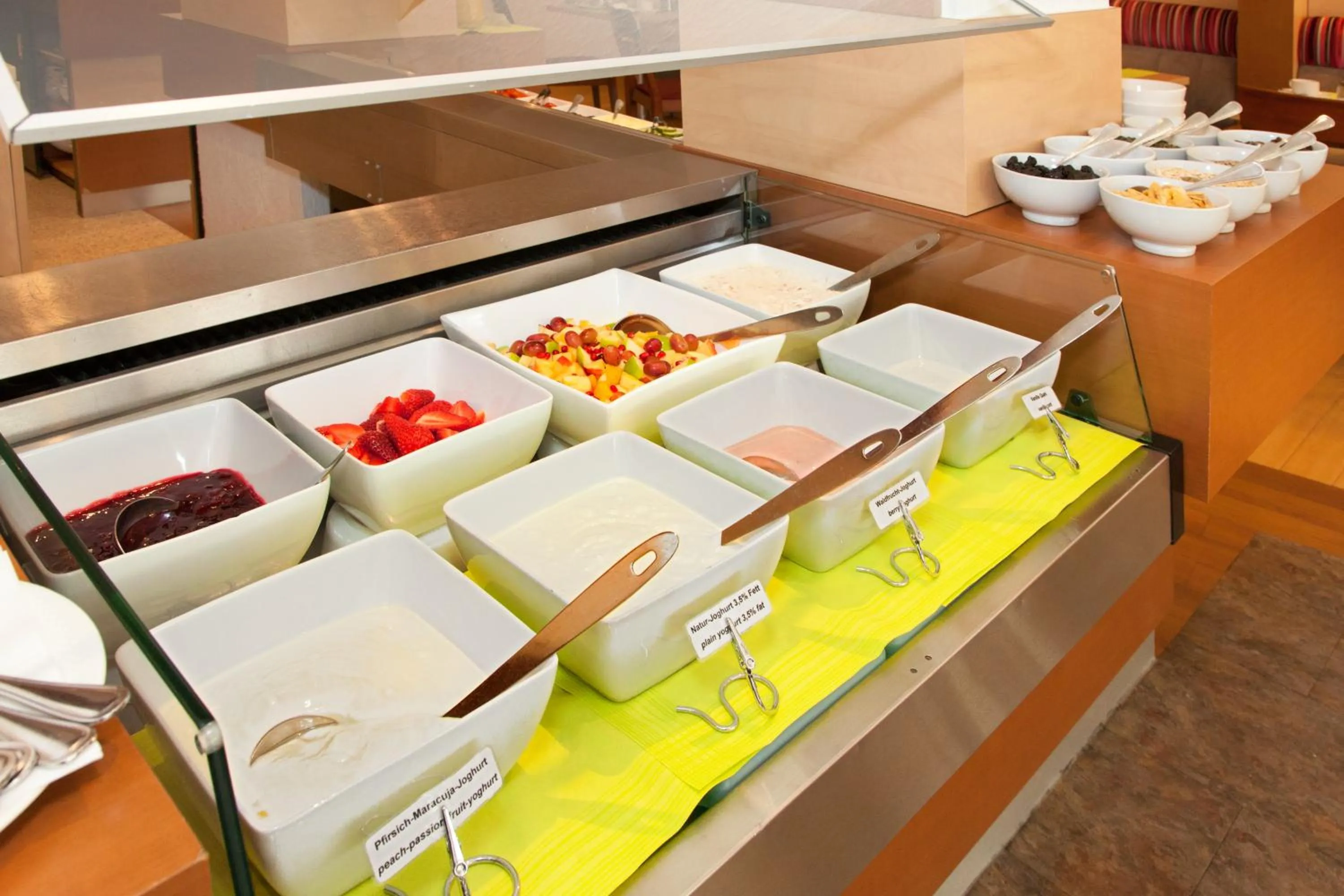 Restaurant/places to eat in Hotel Scala Frankfurt City Centre