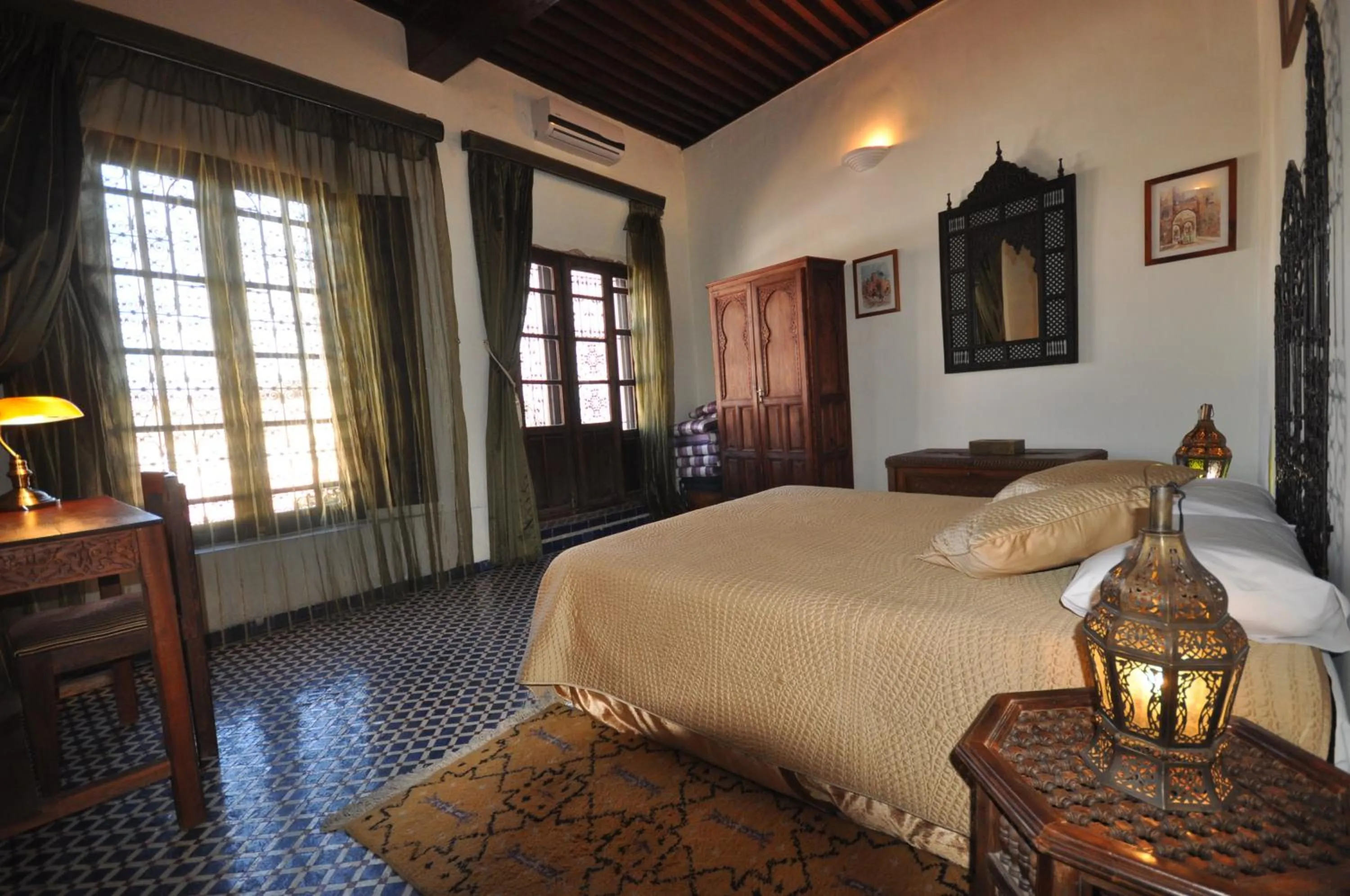 Photo of the whole room, Bed in Riad Le Sucrier de Fès