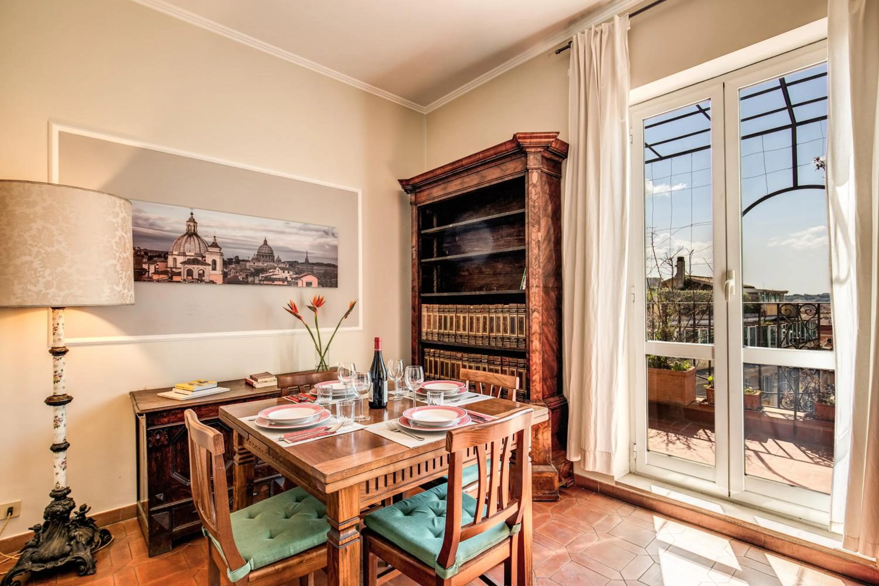 Living room in Tritone Top House