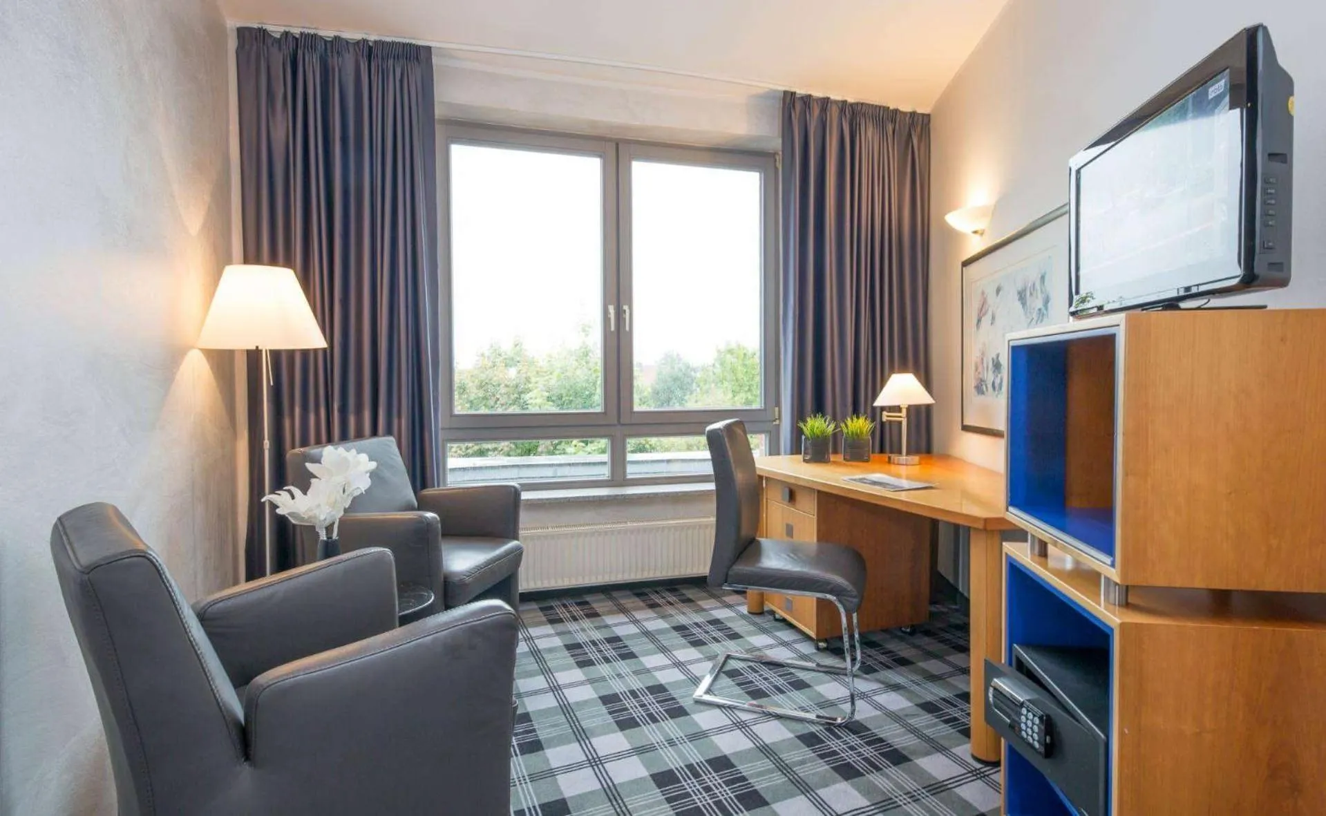 Bedroom in Median Hotel Hannover Lehrte