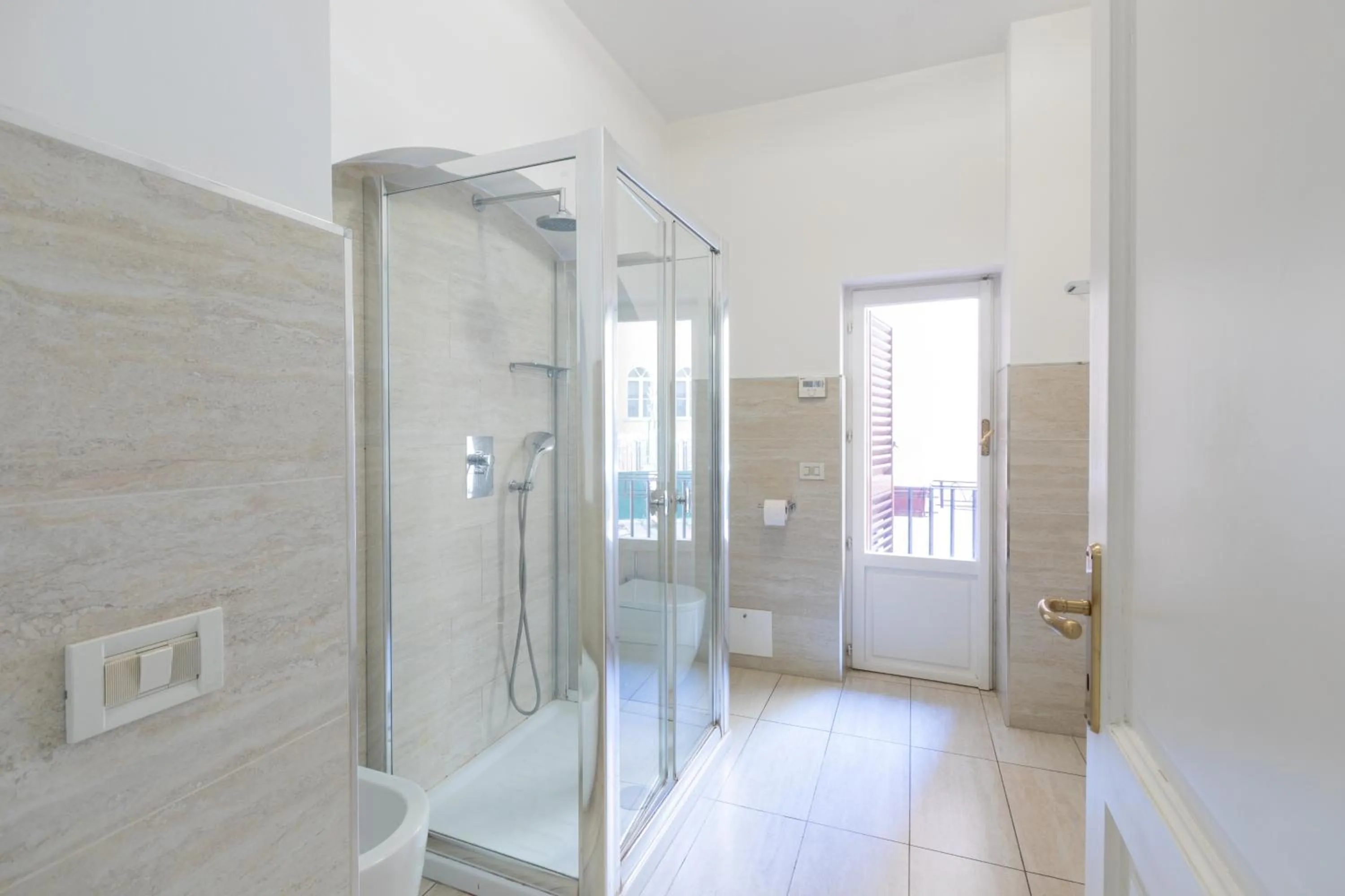 Shower in Stay In Rome