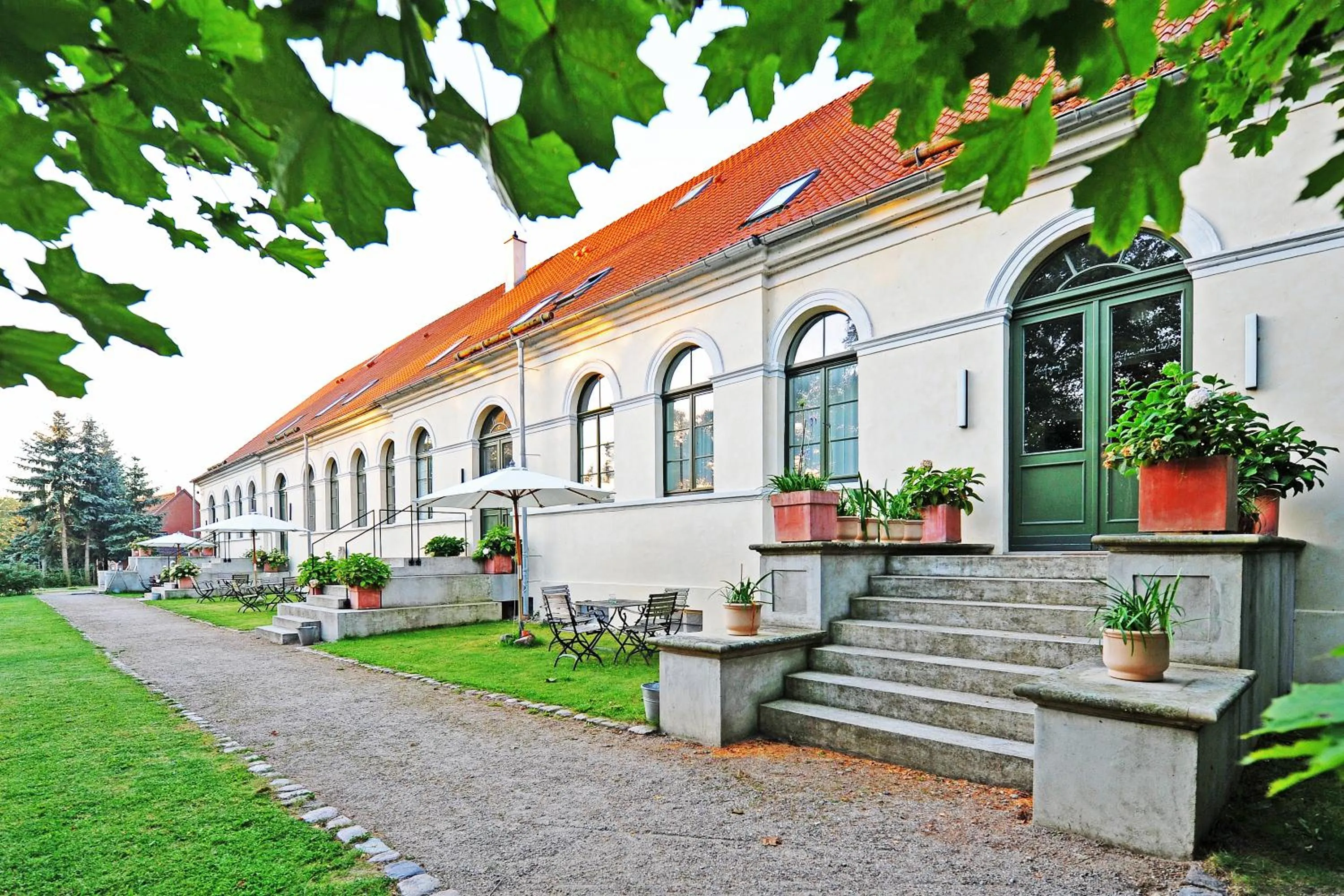 Property building in Kavaliershaus Schloß Blücher am Finckenersee