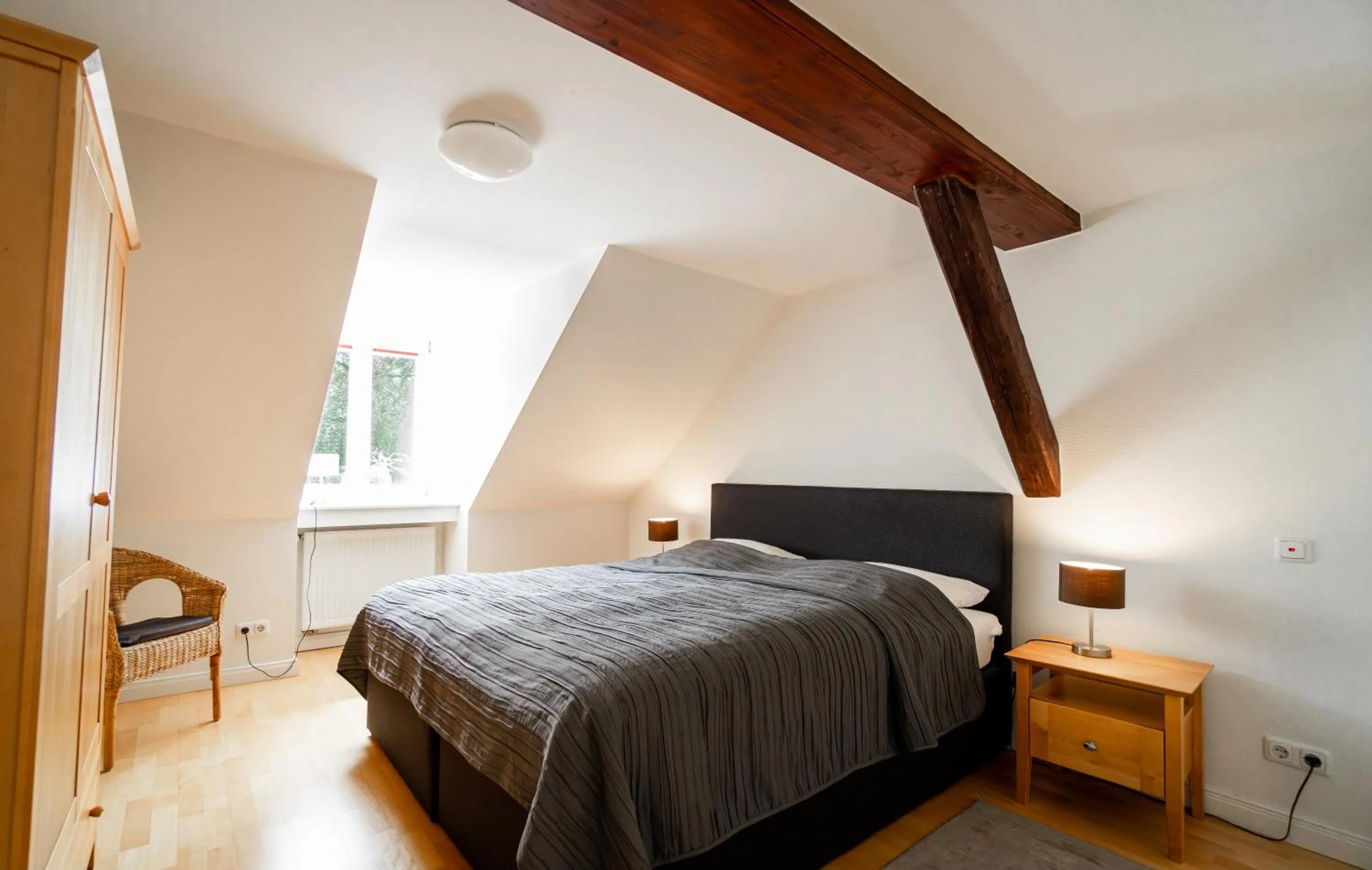 Bedroom, Bed in Schloss Harkensee