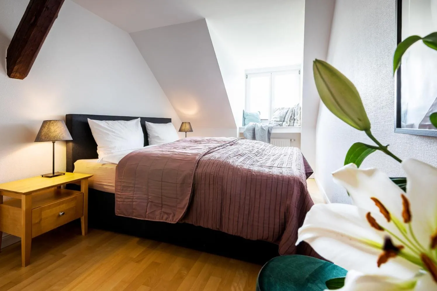 Bed in Schloss Harkensee