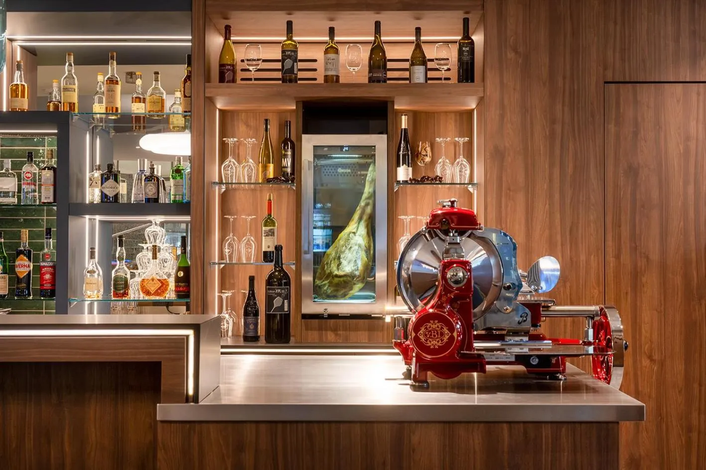 Lounge or bar in Mercure Hotel Berlin Tempelhof