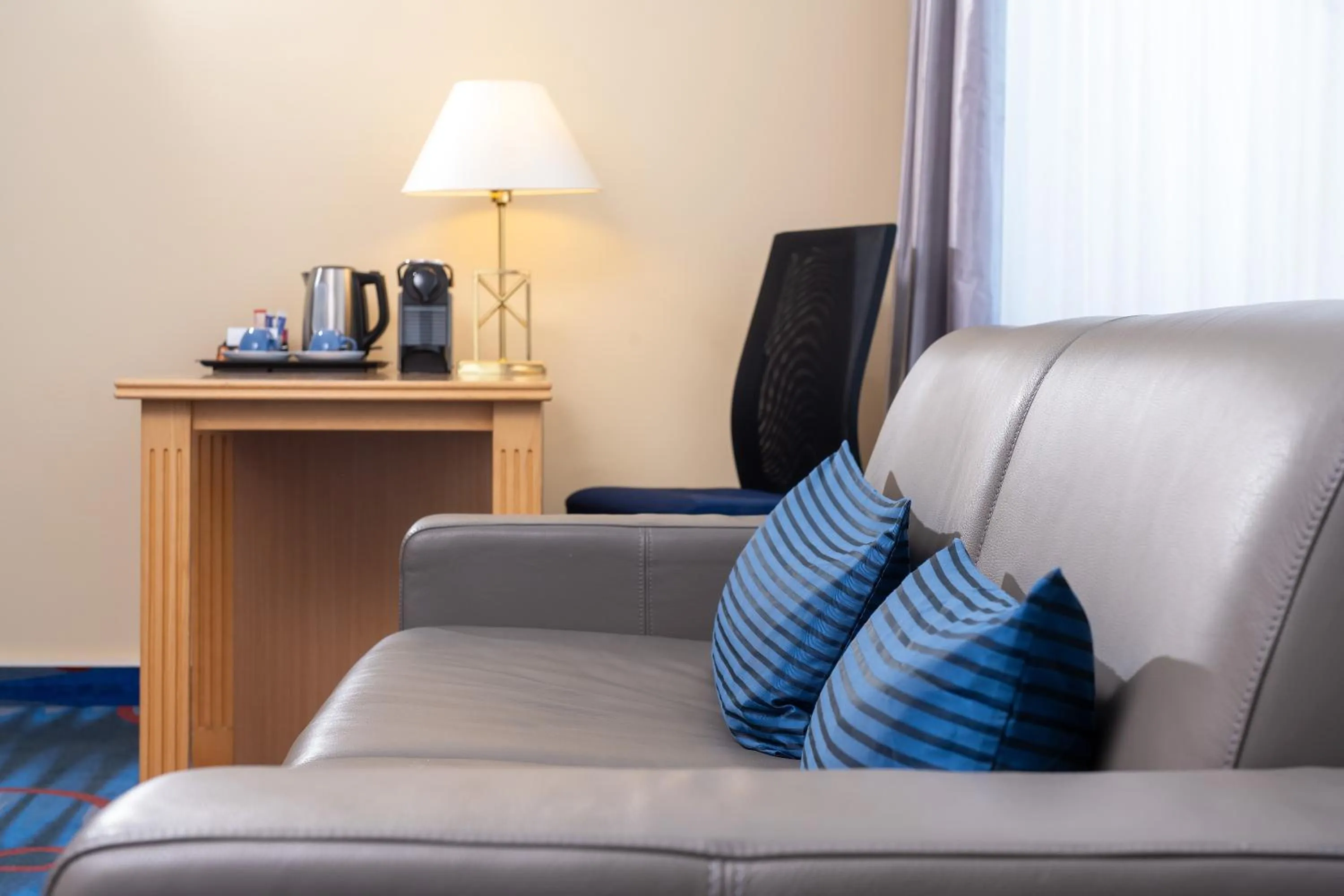 Photo of the whole room in Mercure Hotel Berlin Tempelhof