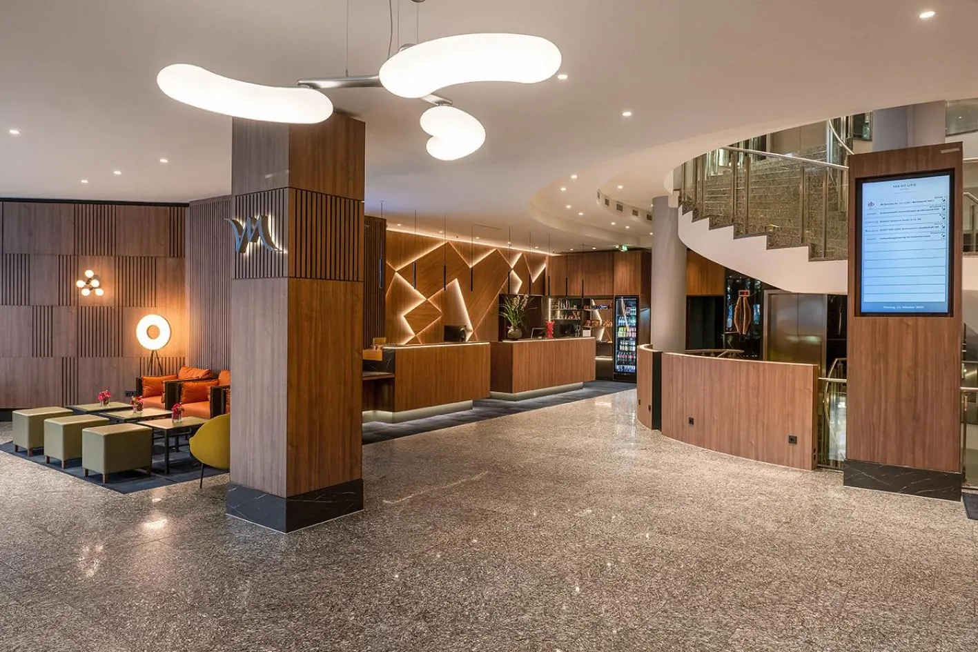 Lobby or reception in Mercure Hotel Berlin Tempelhof