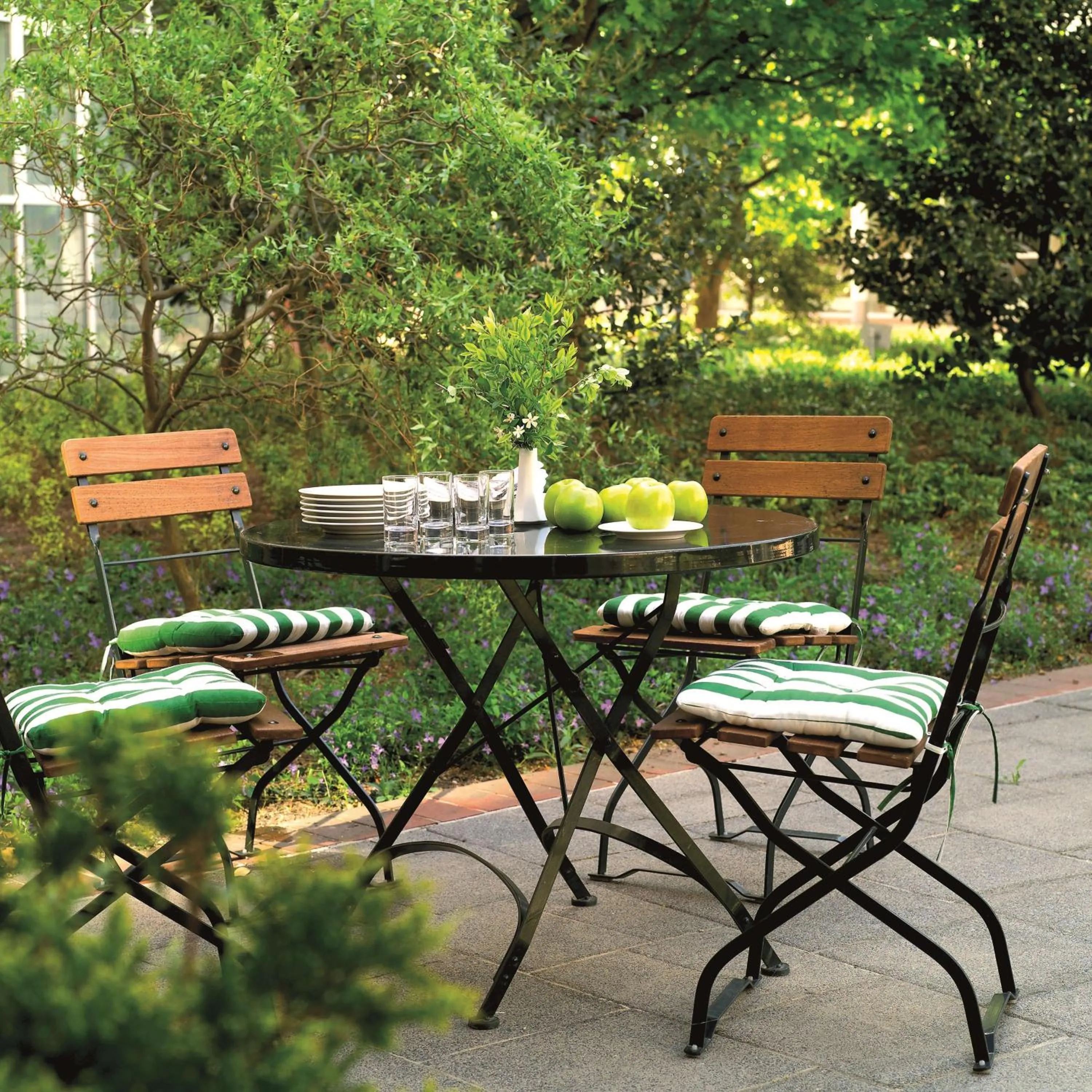 Property building in NH Dresden Neustadt