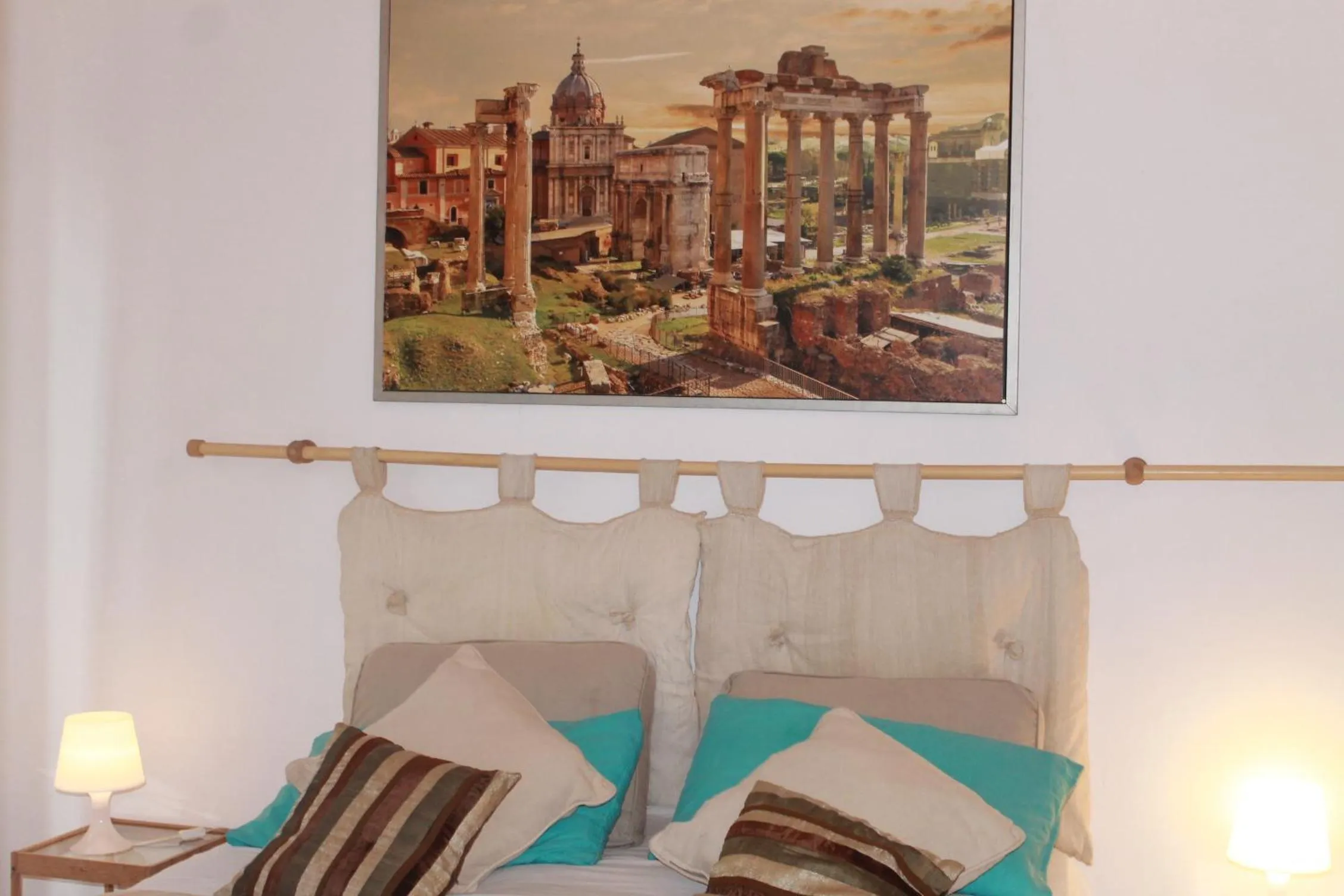 Bed in Daffodil in Roma San Pietro