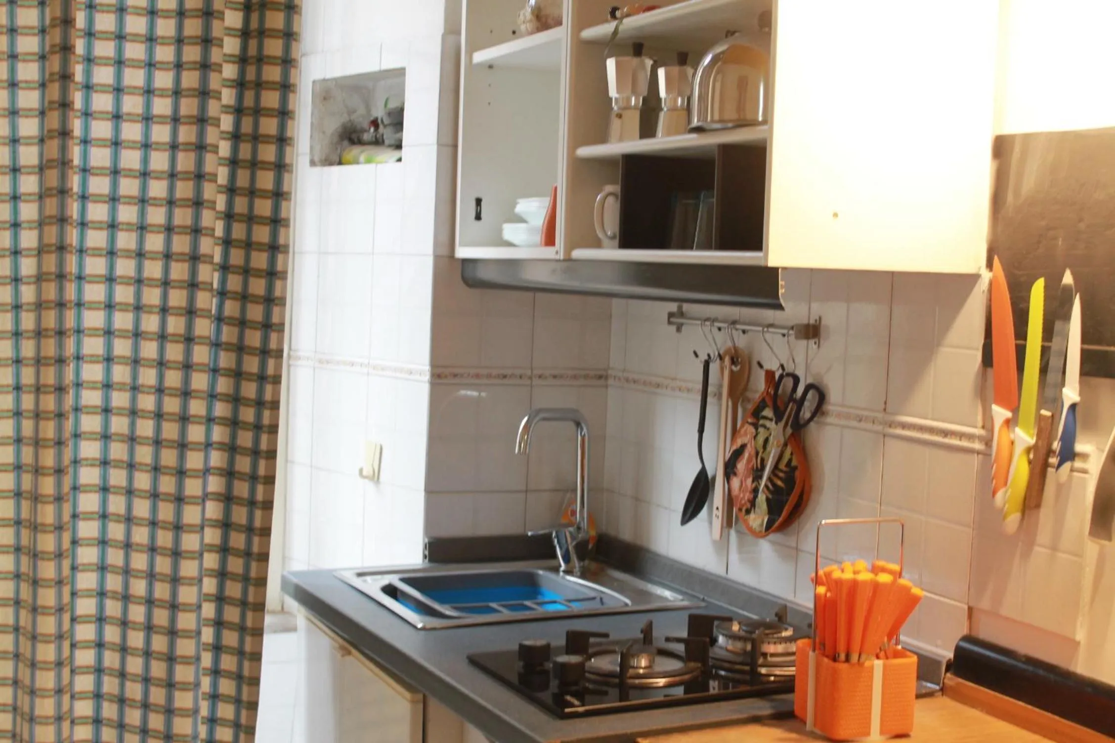 Kitchen or kitchenette in Daffodil in Roma San Pietro