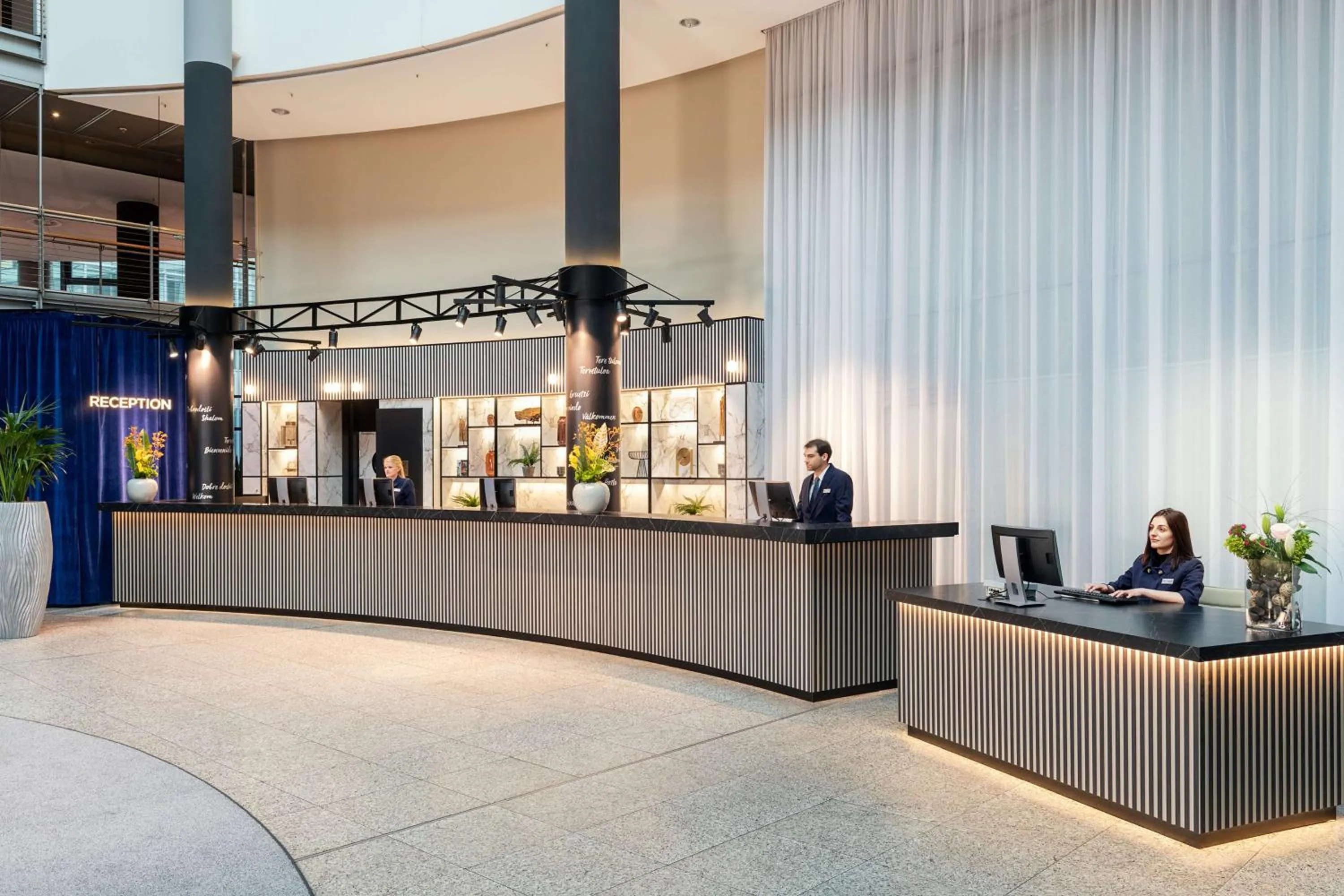 Lobby or reception in NH Düsseldorf City