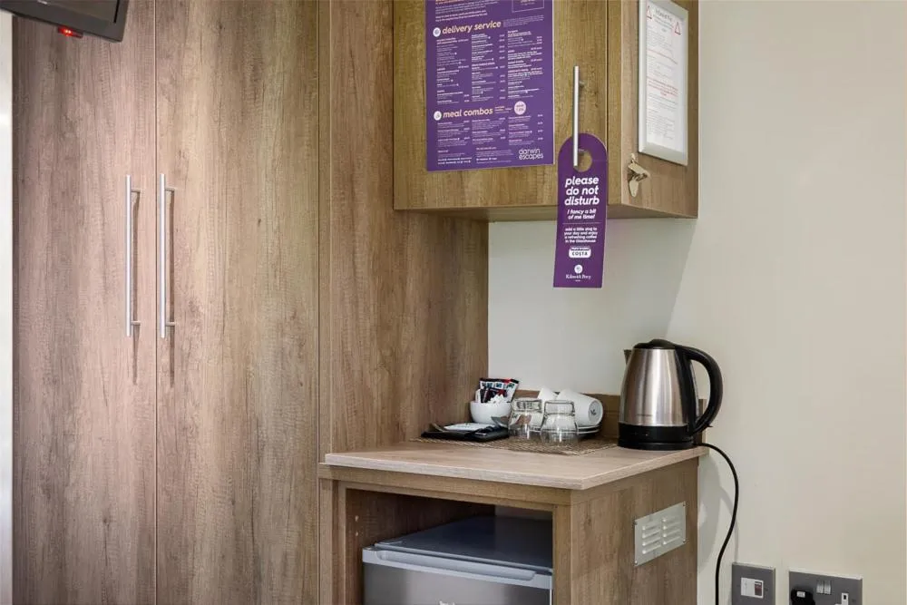Coffee/tea facilities in The Kilnwick Percy Resort and Golf Club
