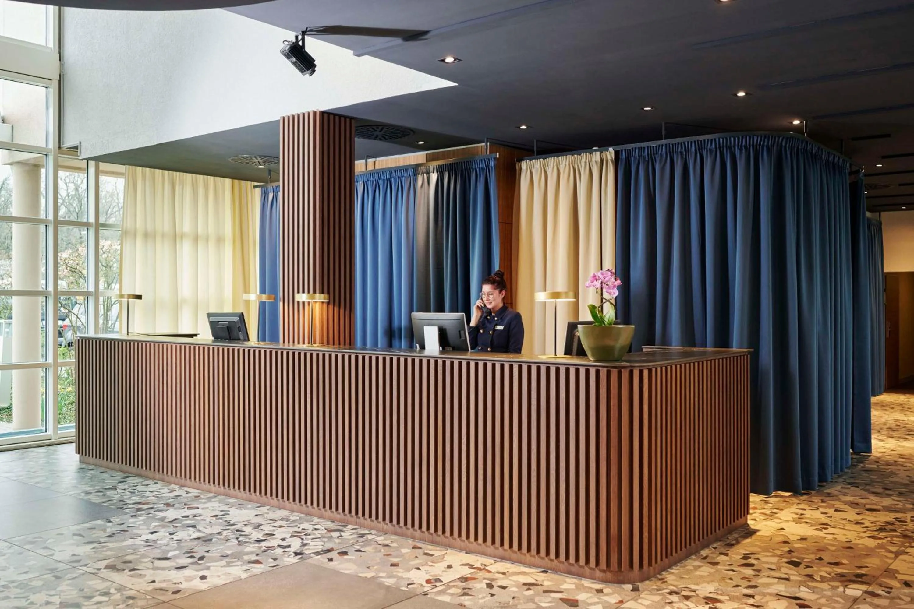 Lobby or reception in NH Frankfurt Airport