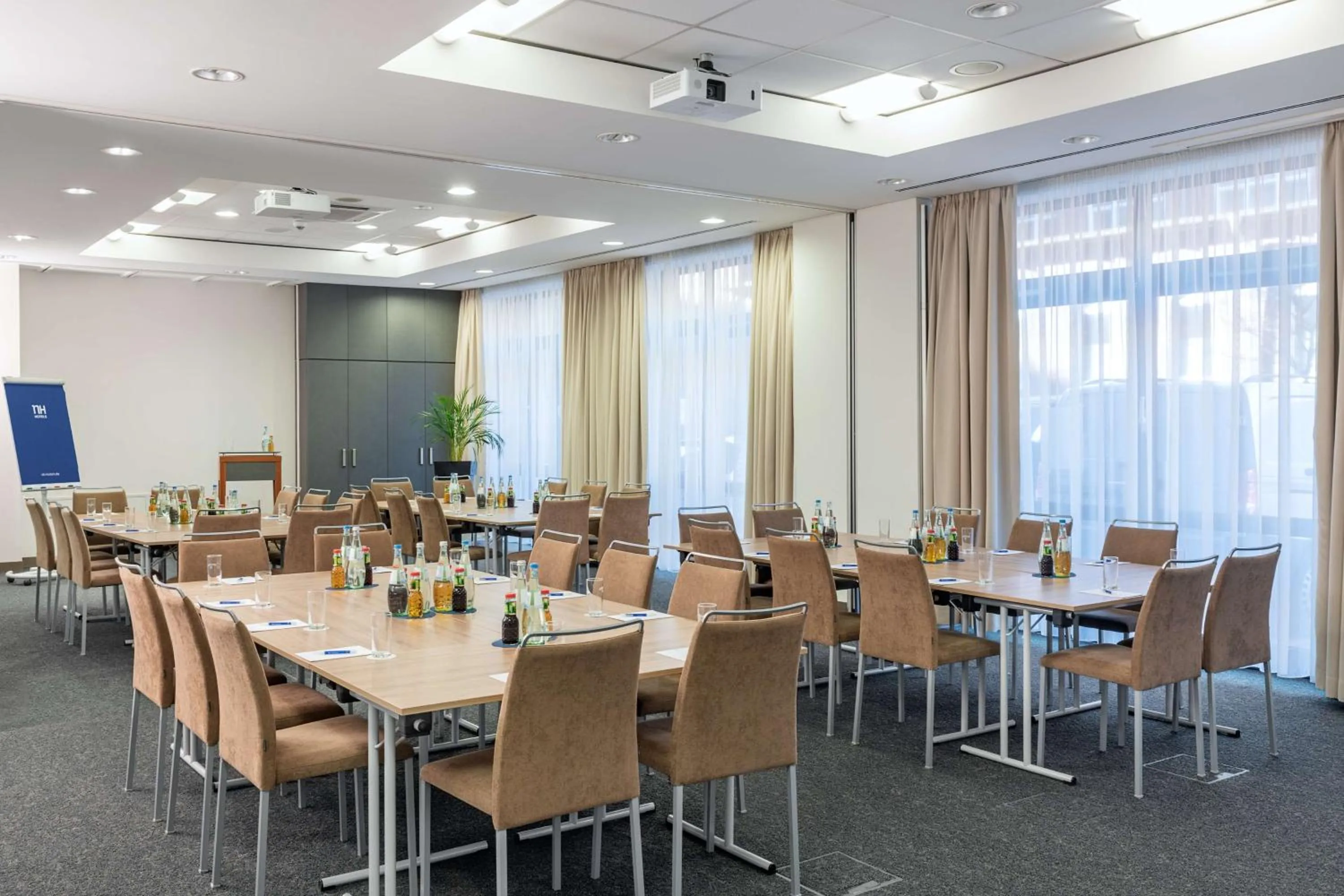 Meeting/conference room in NH Hamburg Altona