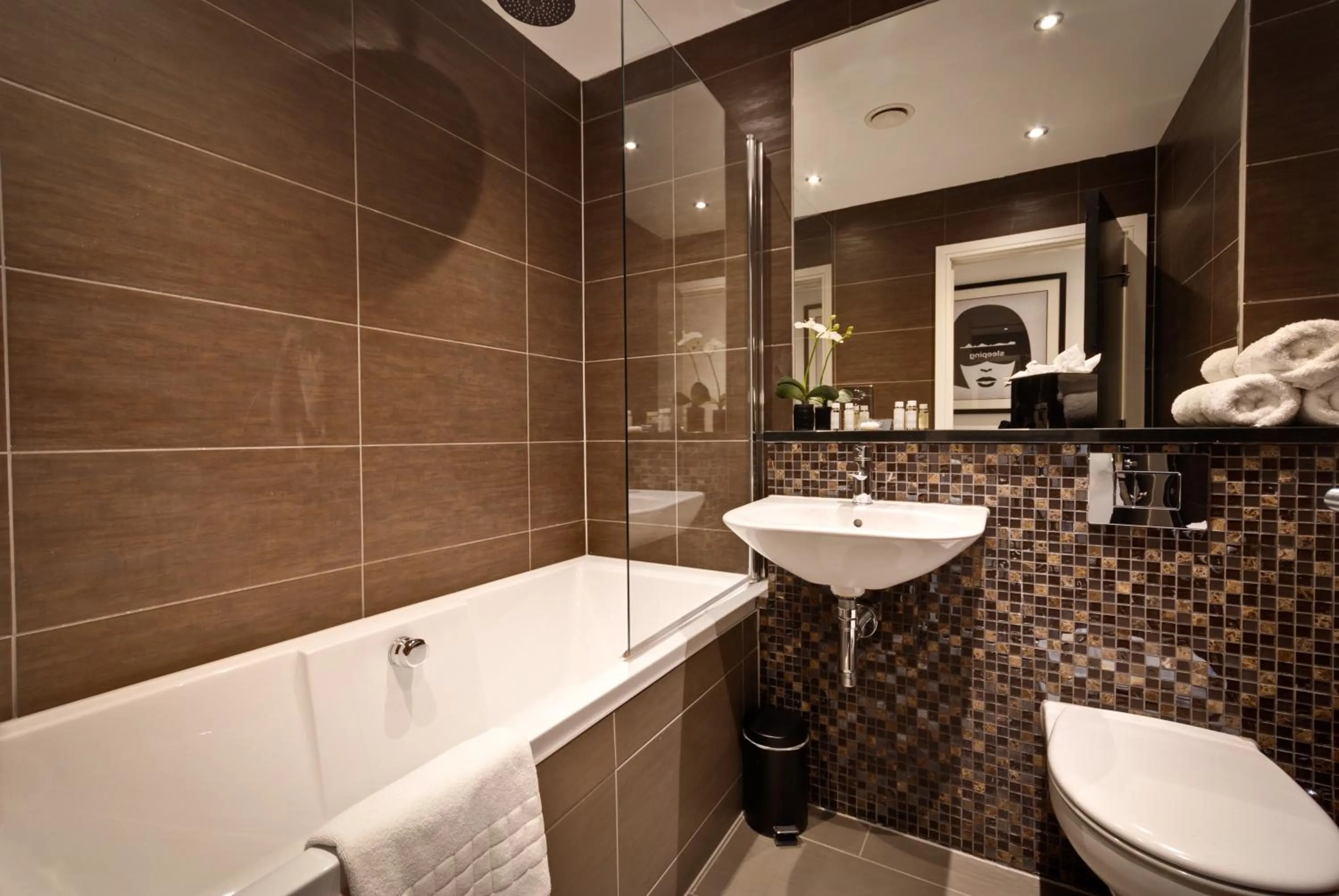 Bathroom in EPIC Apart Hotel - Seel Street