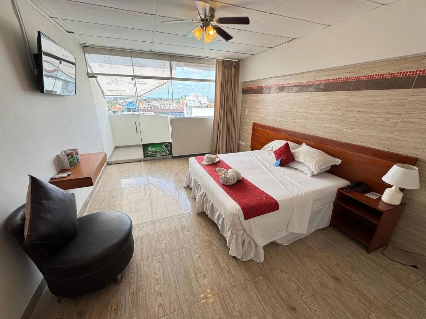 Bed in Samiria Jungle Hotel