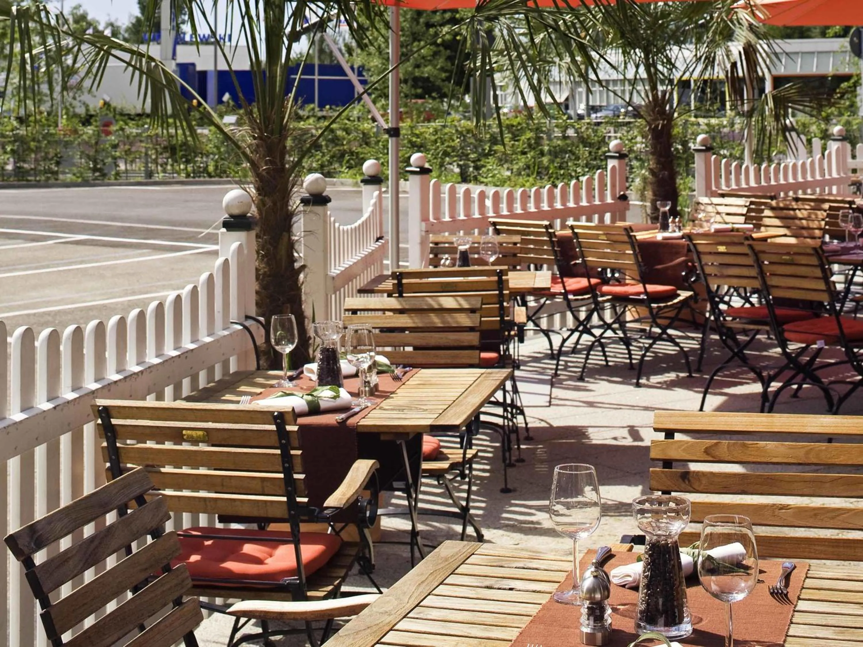 Restaurant/places to eat in Mercure Hotel am Messeplatz Offenburg