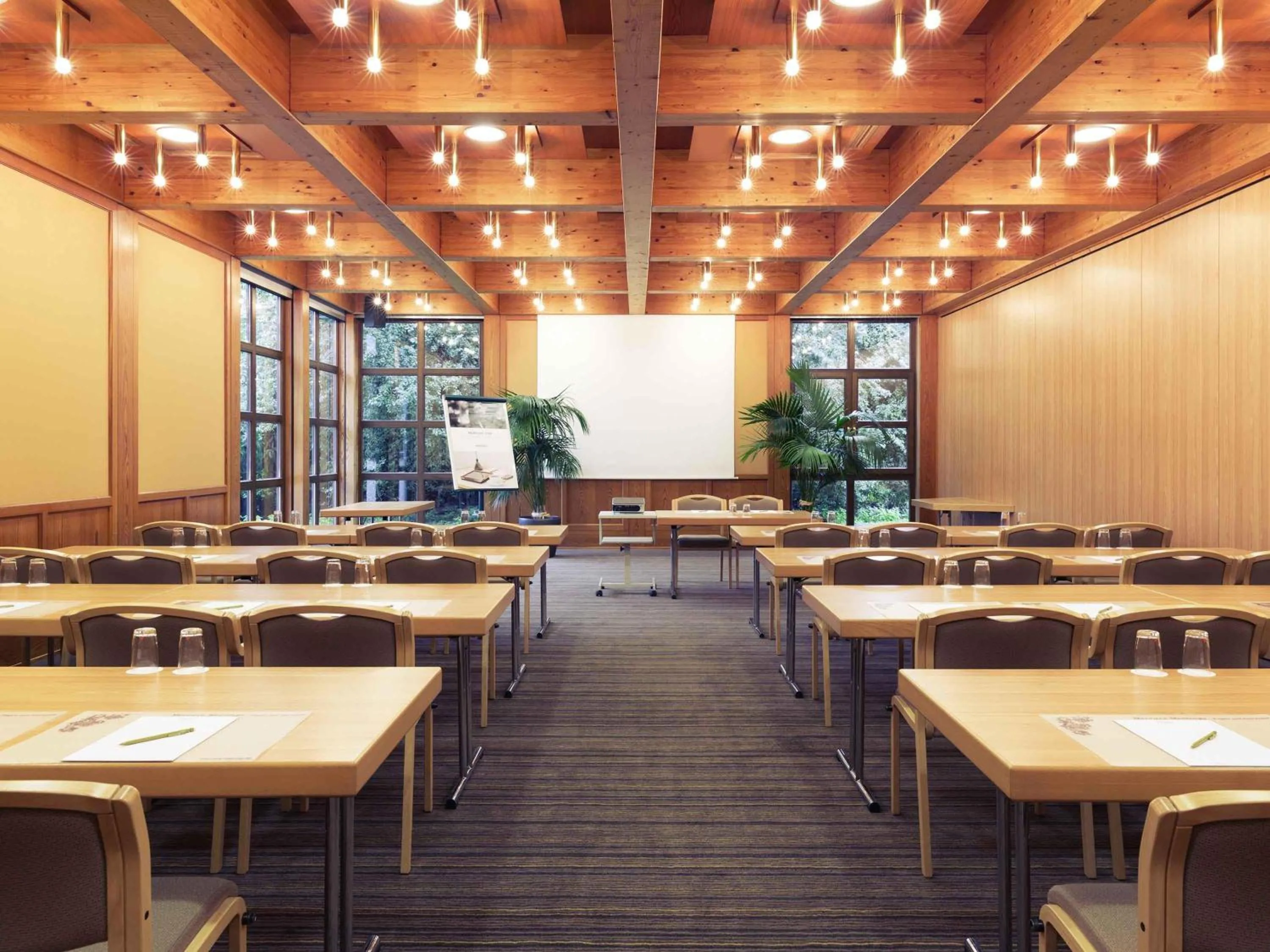 Meeting/conference room in Mercure Hotel am Messeplatz Offenburg