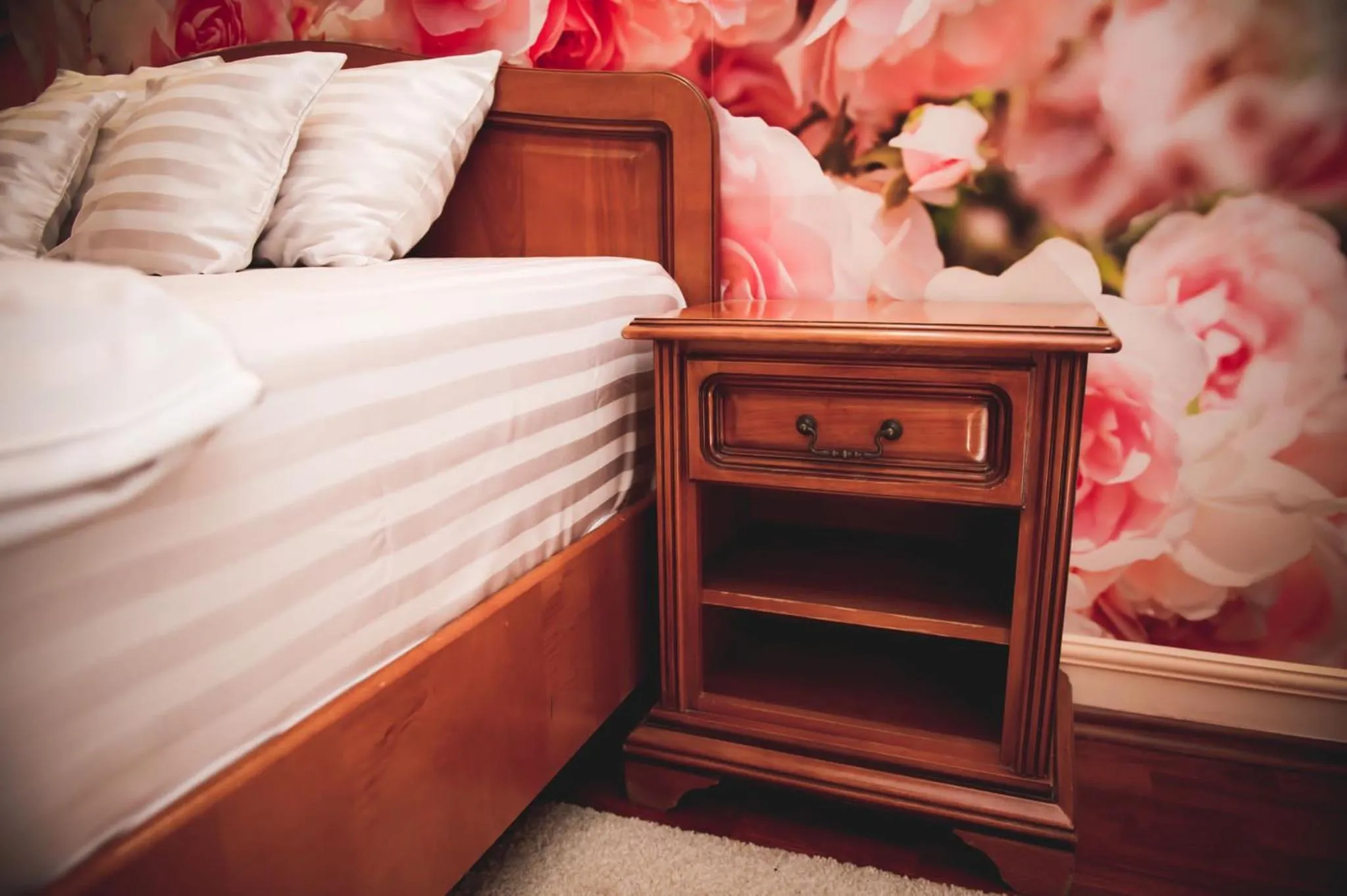 Bed in Hotel Senator