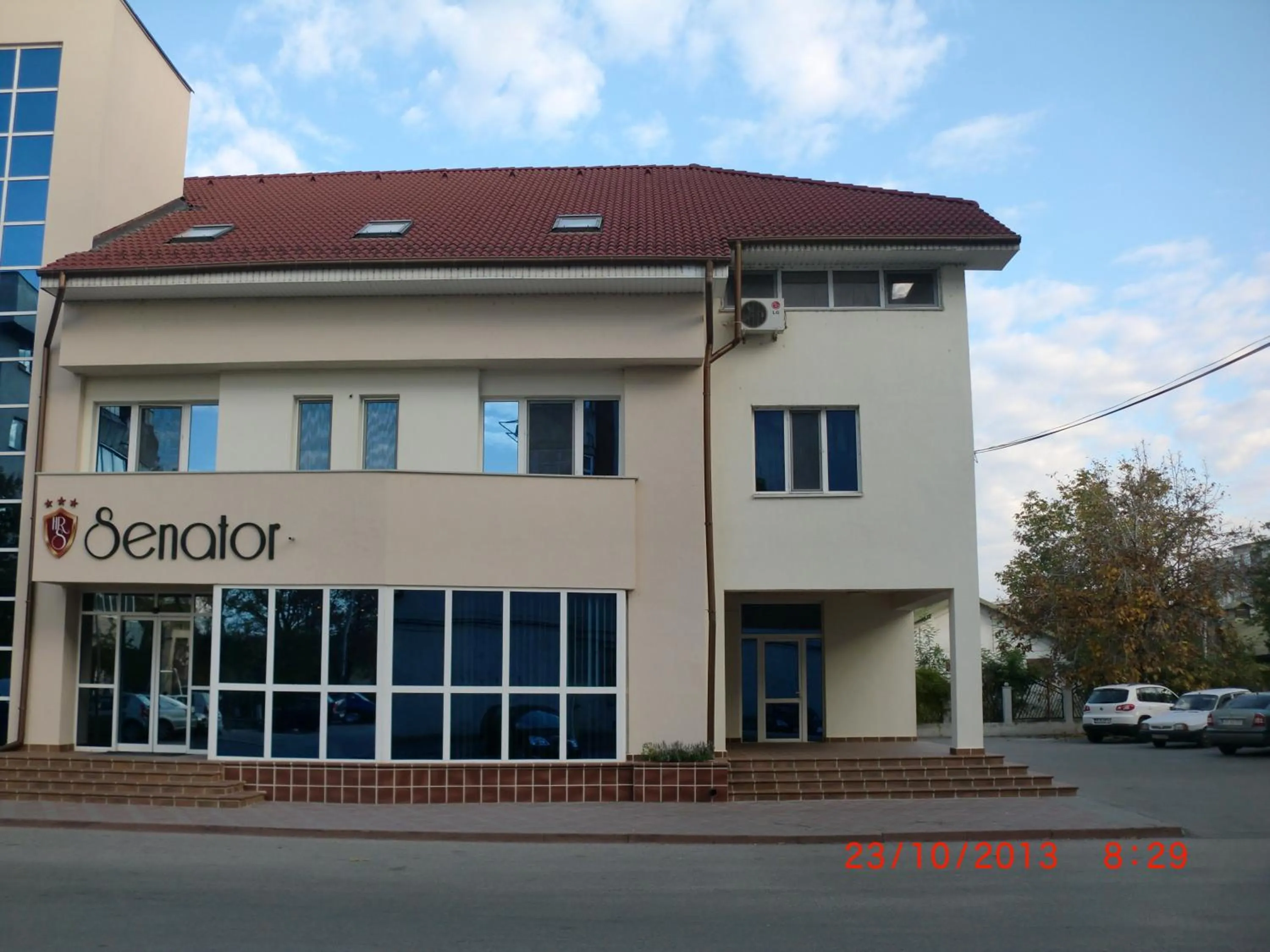 Facade/entrance in Hotel Senator