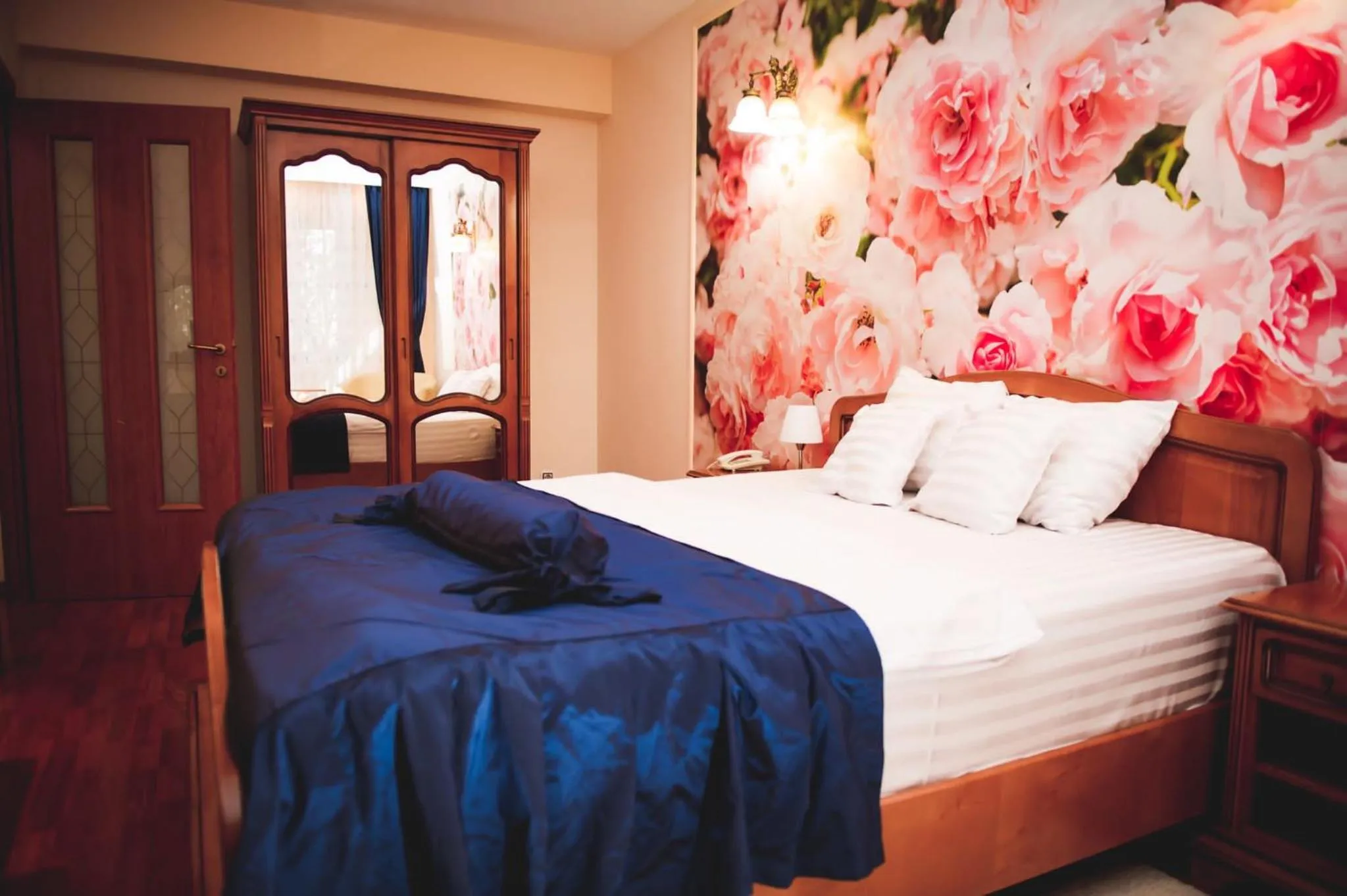 Bed in Hotel Senator