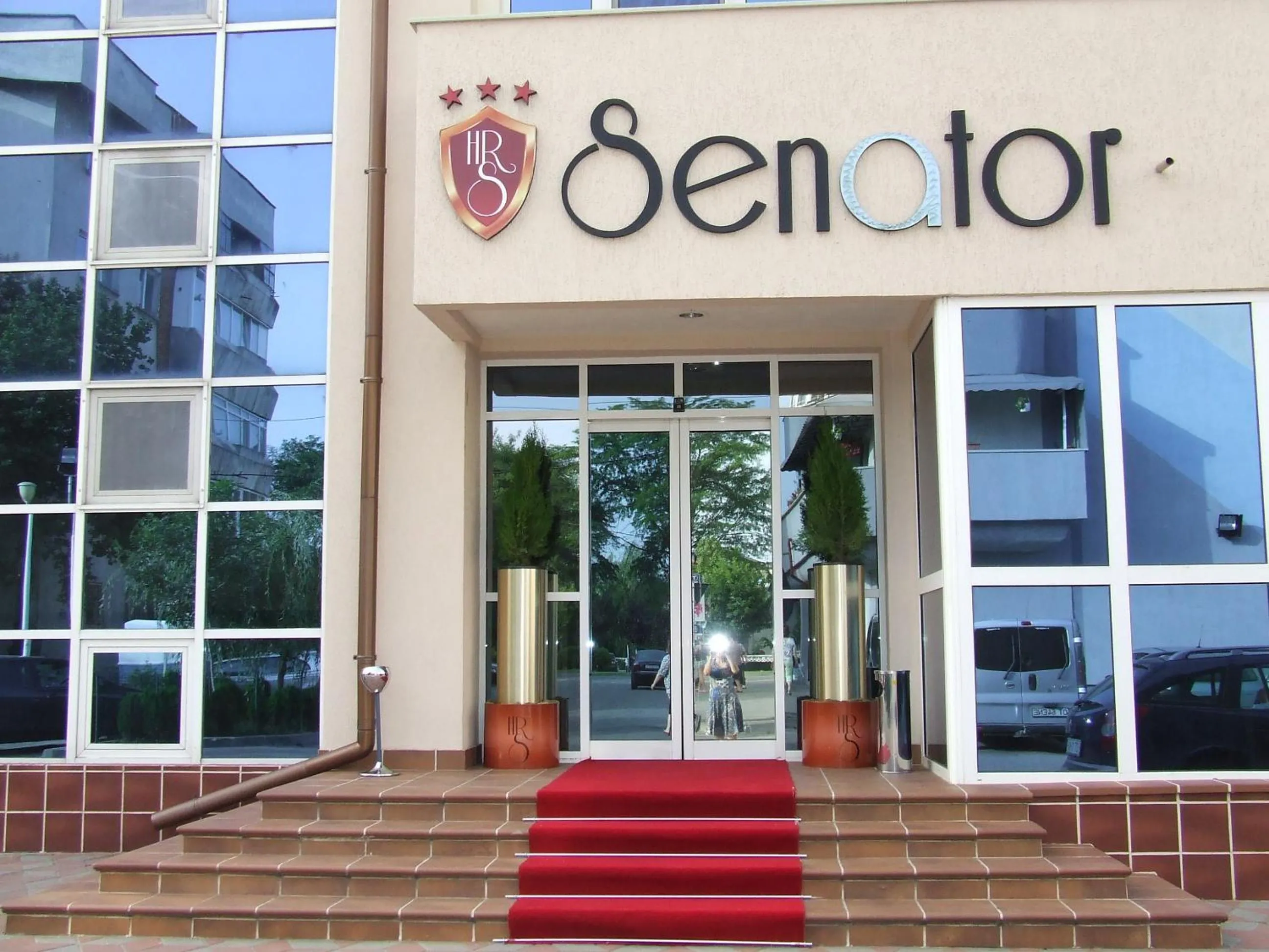 Facade/entrance in Hotel Senator