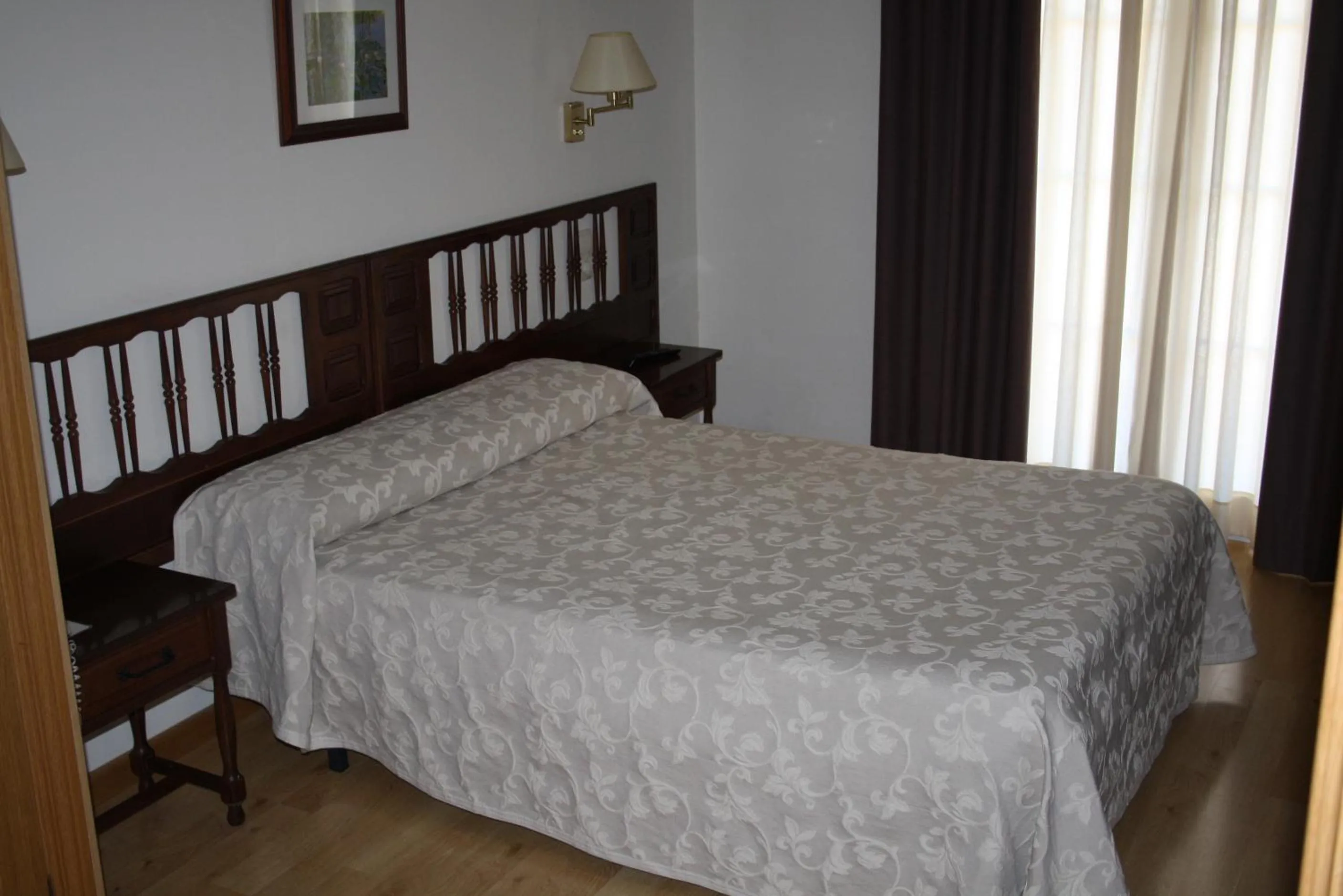 Bed in Hotel Mar de Aragón
