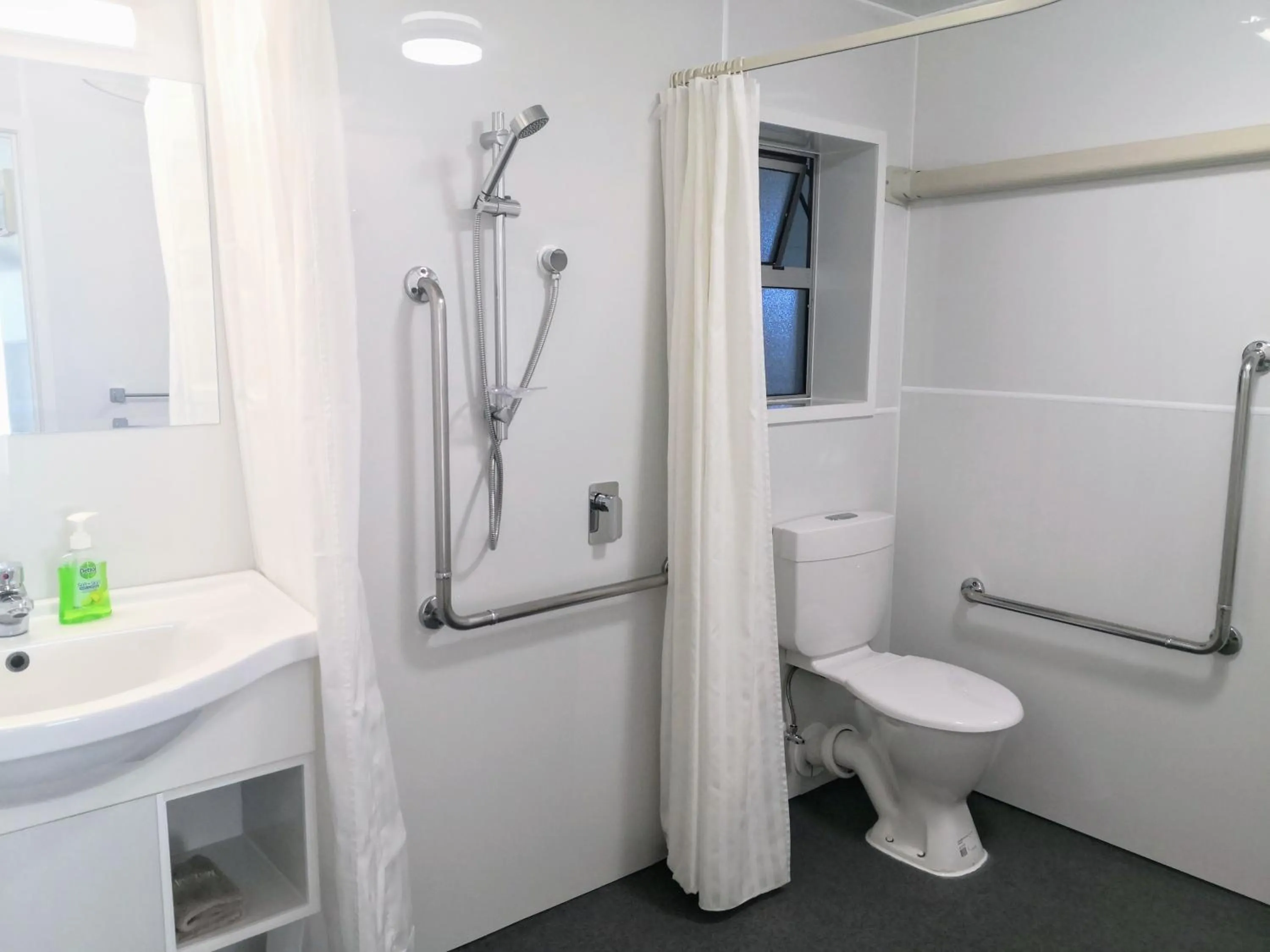 Cambrian Lodge Motel