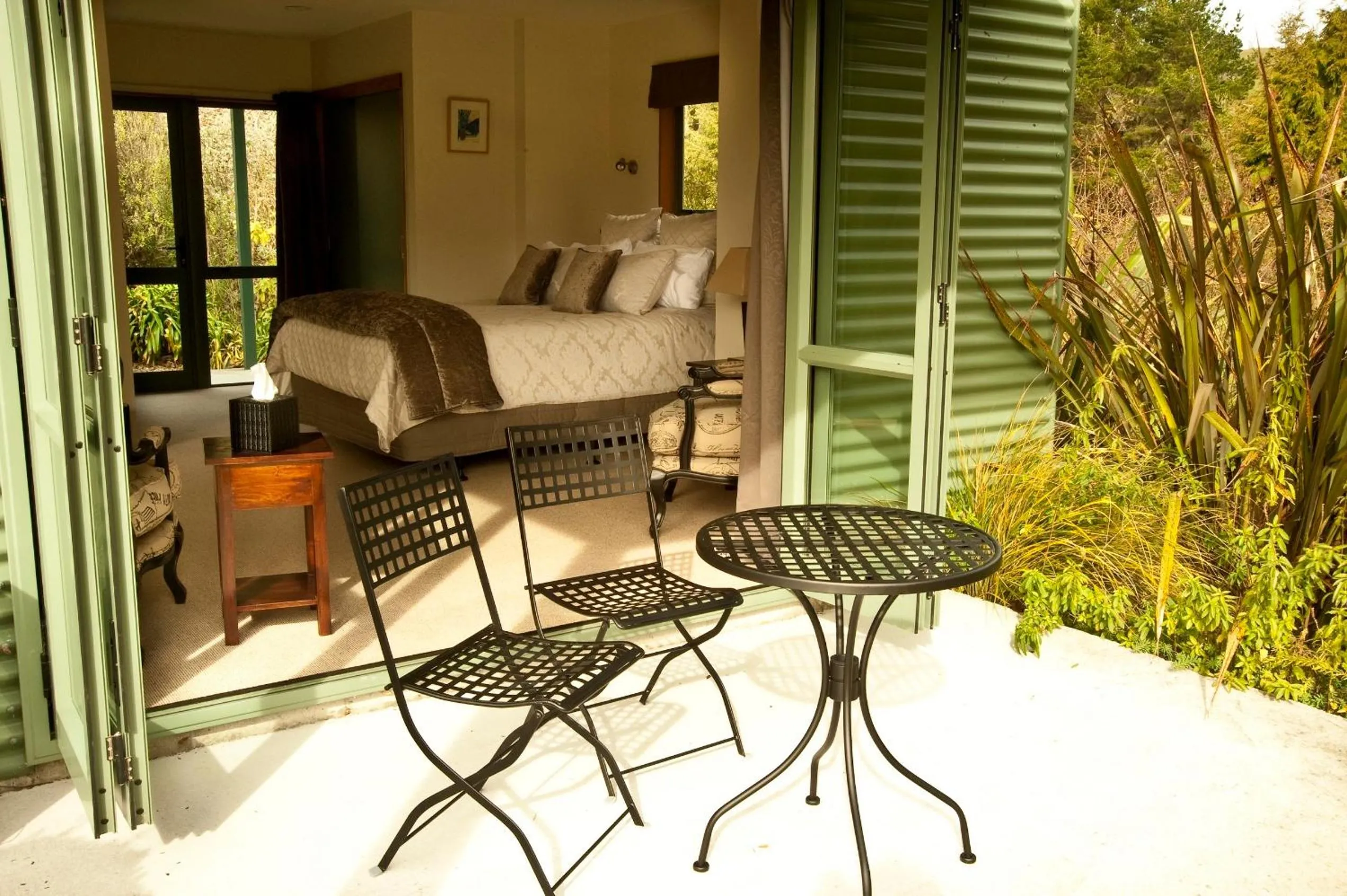 Patio in Whakaipo Lodge