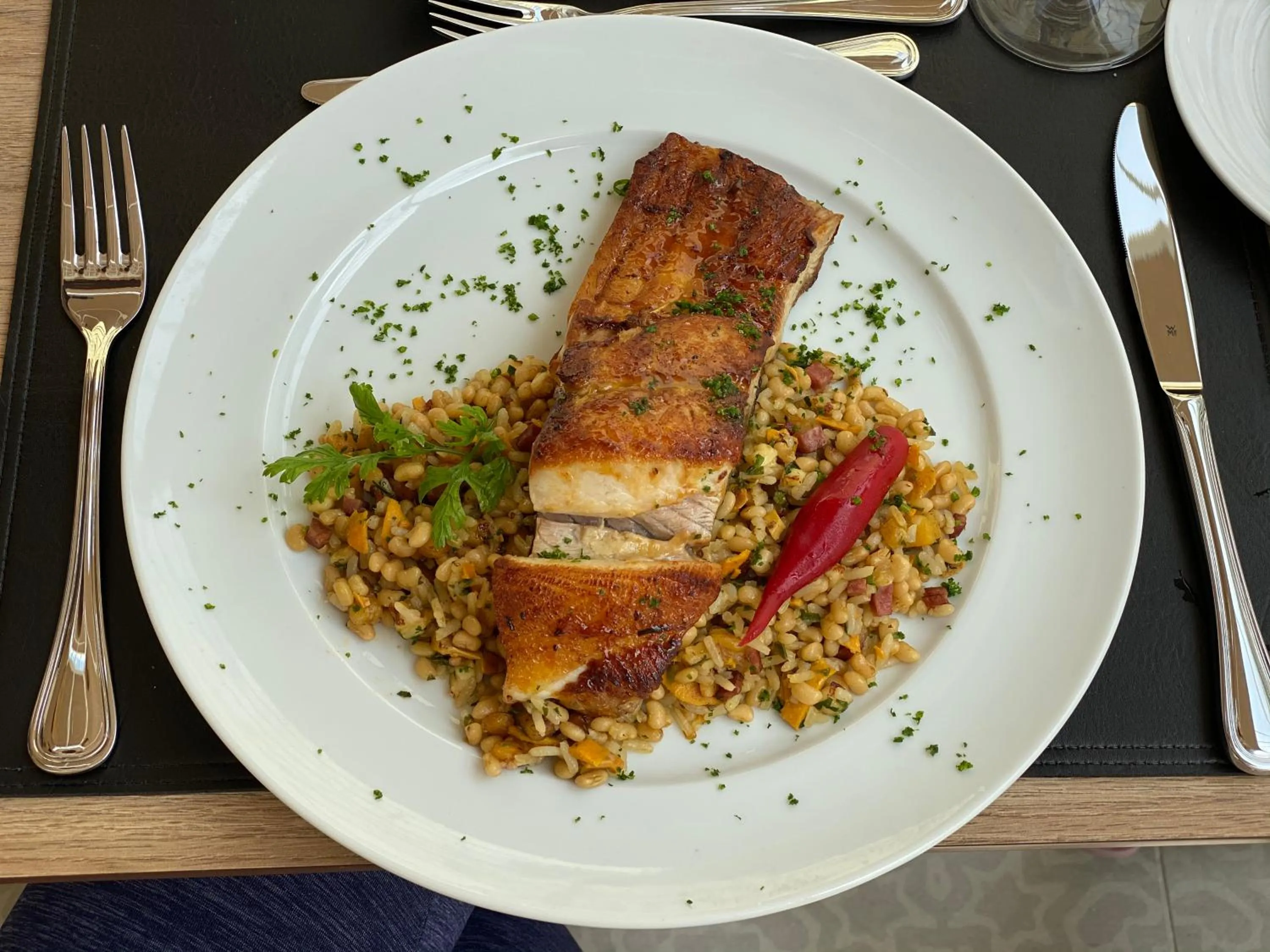 Restaurant/places to eat in Juma Ópera Boutique Hotel & Spa