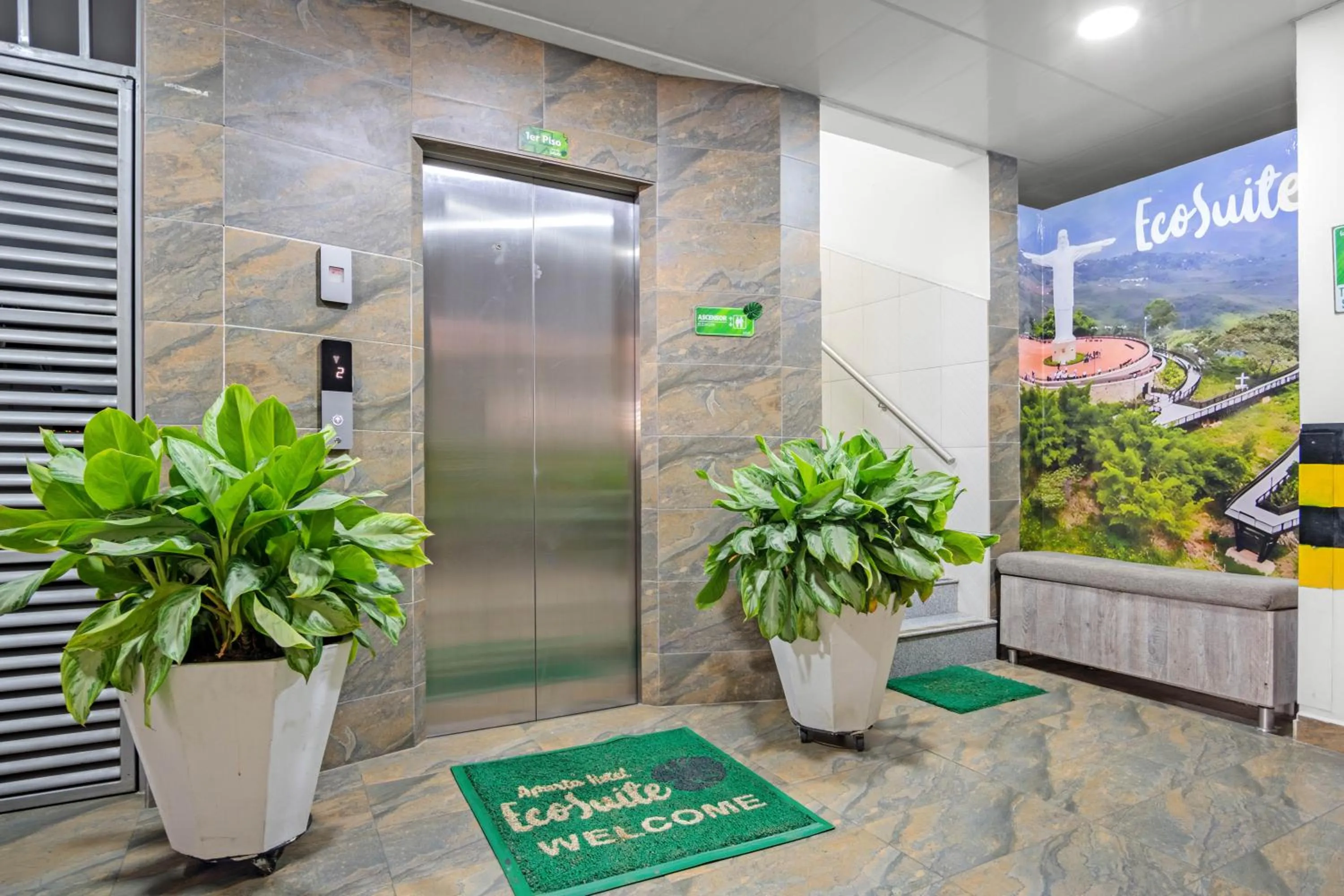 elevator in Aparta Hotel EcoSuite