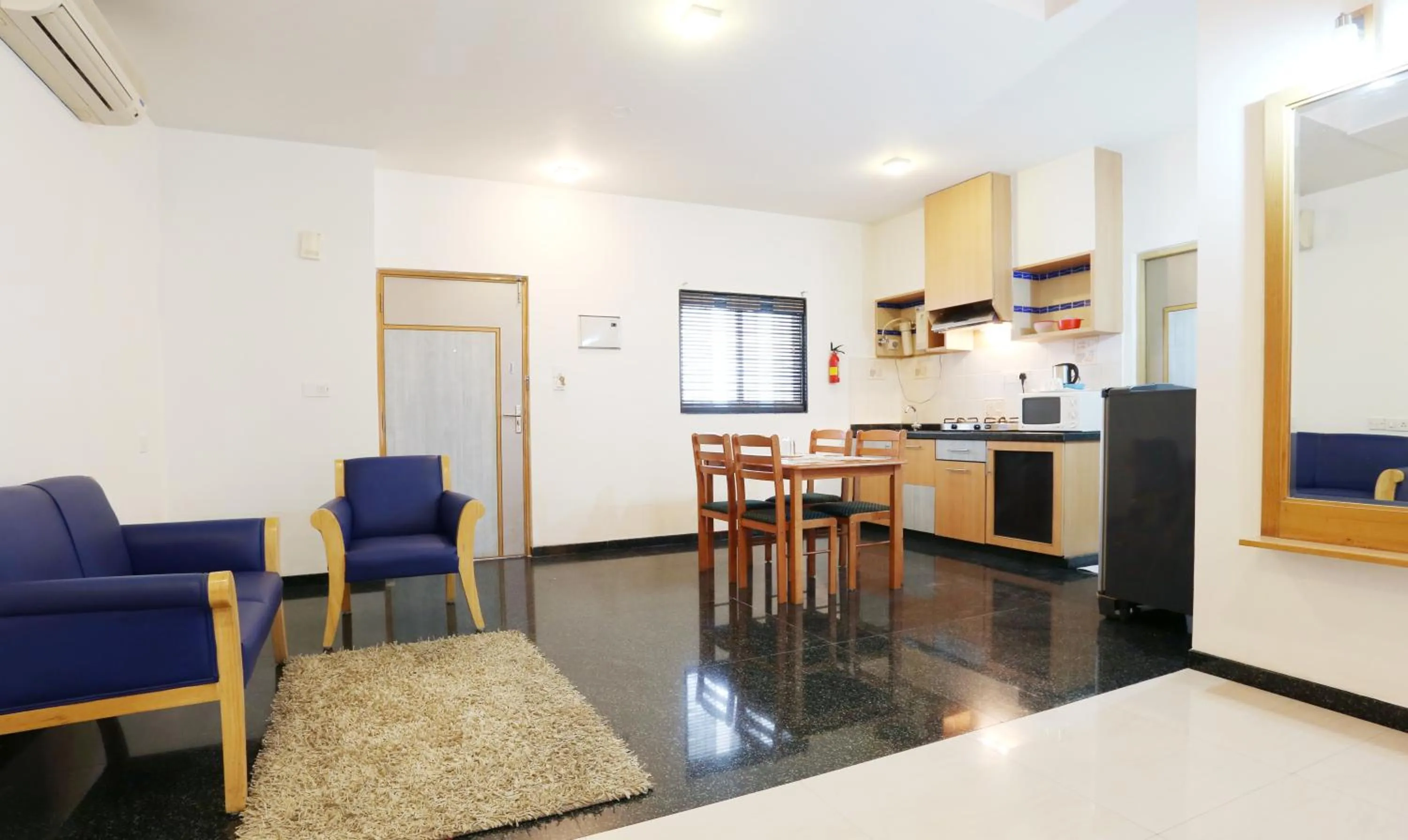 Seating area in Treebo Edha Suites Koramangala