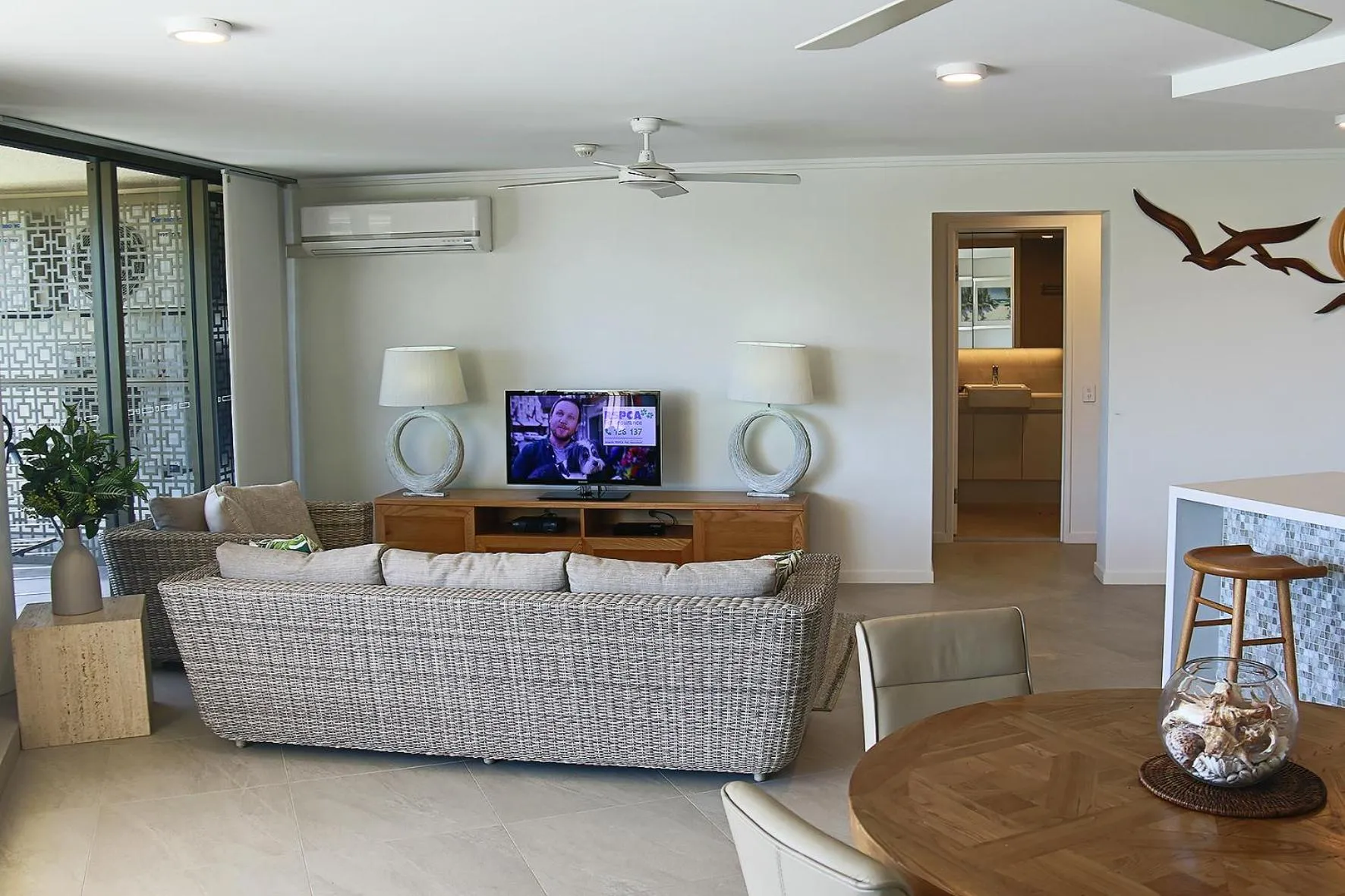 Living room in Cairns Aquarius