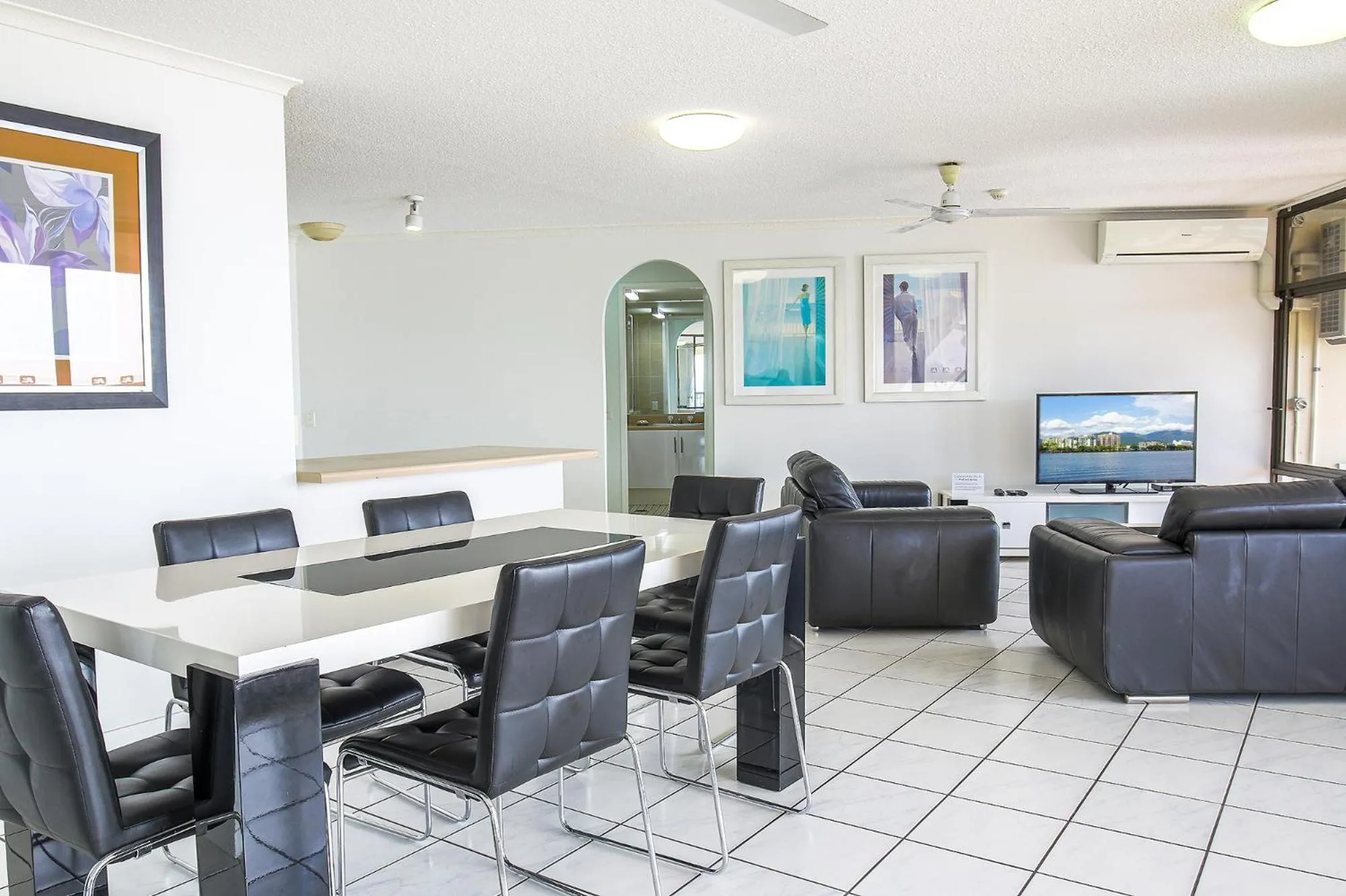 Living room in Cairns Aquarius