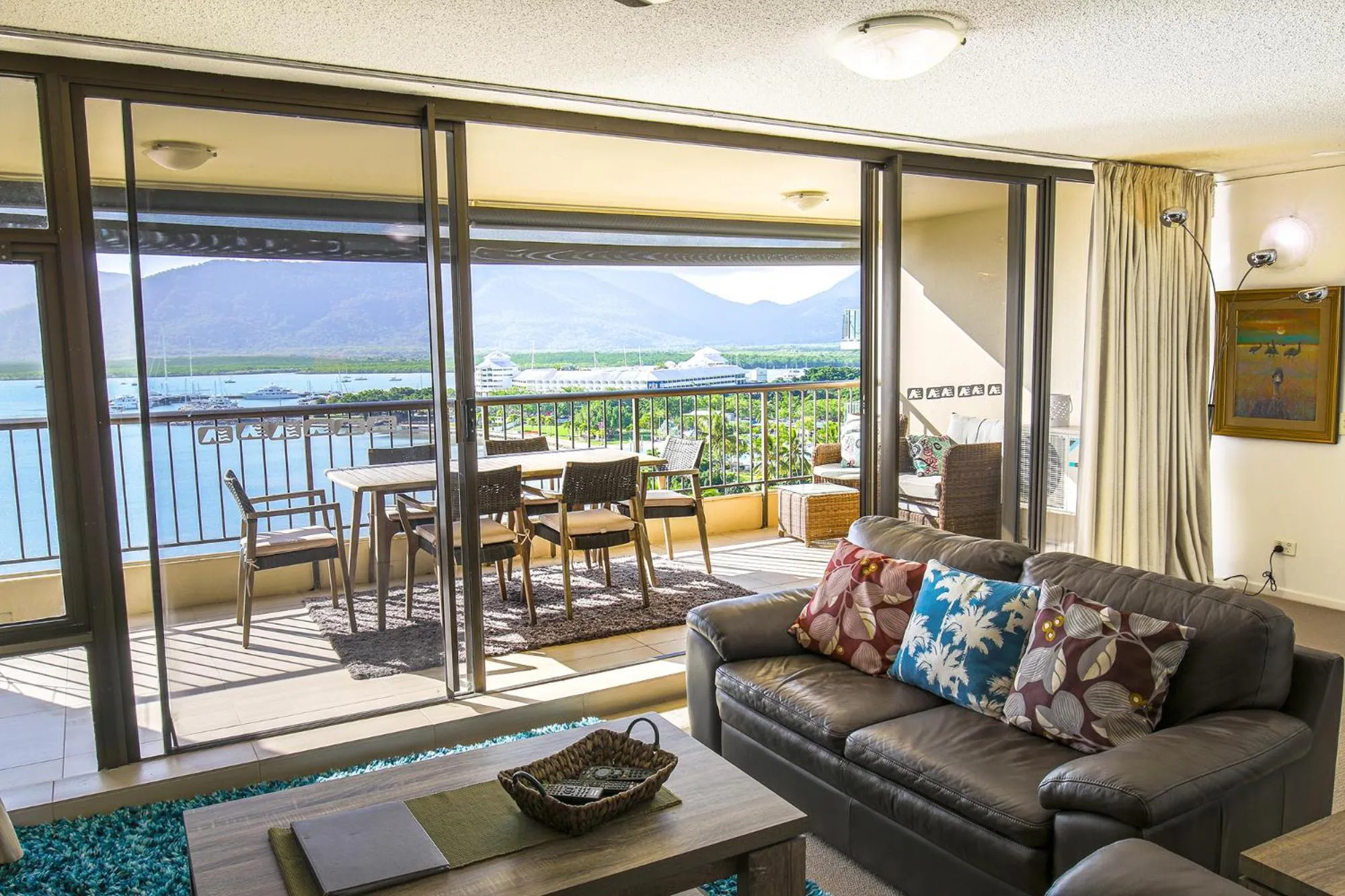 Sea view in Cairns Aquarius