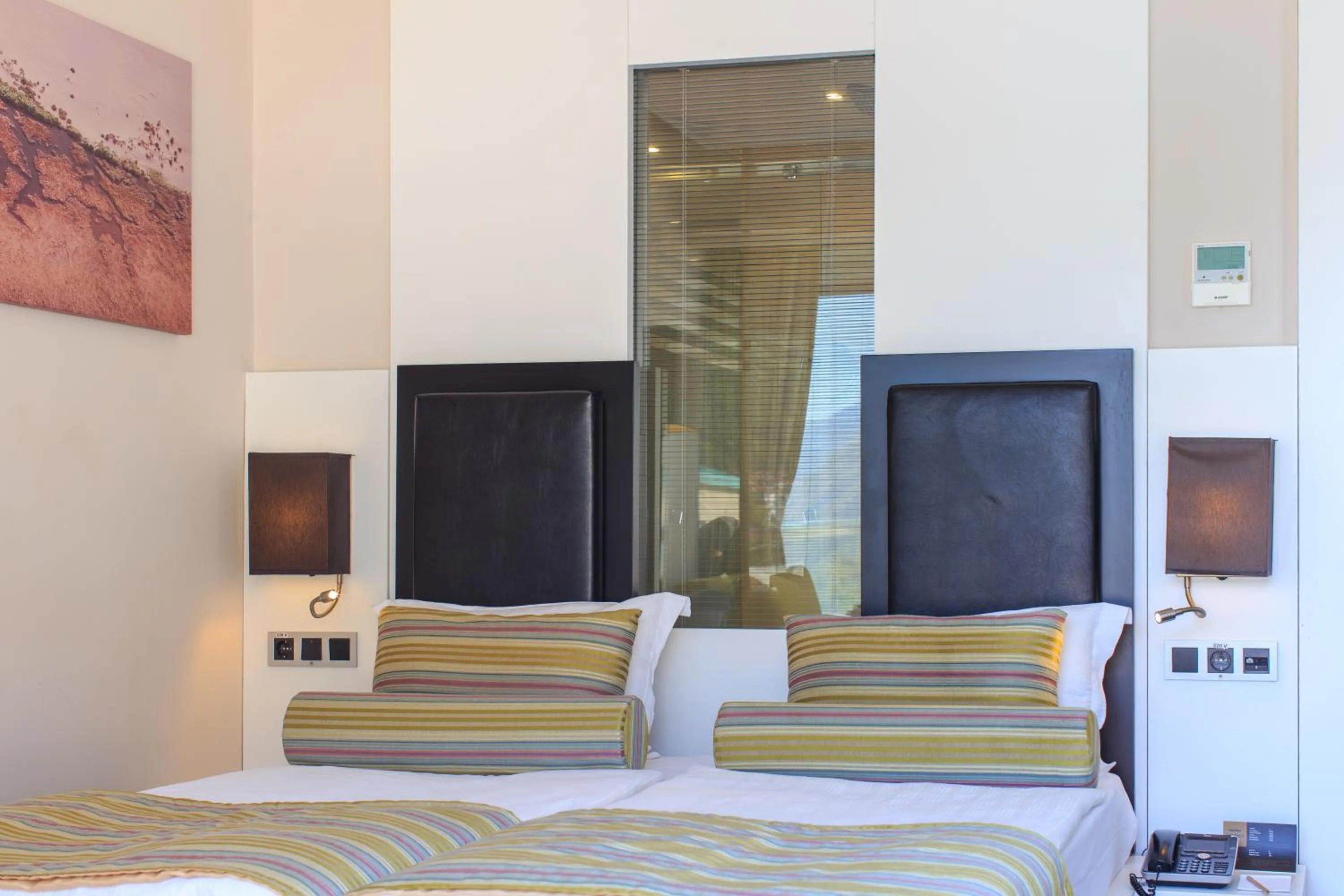 Bed in Orka Sunlife Resort Hotel and Aquapark