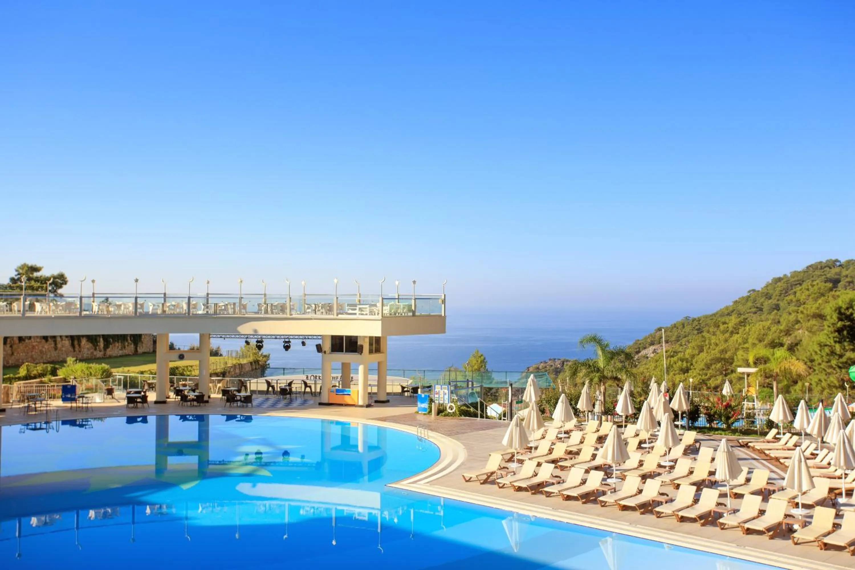 Swimming pool in Orka Sunlife Resort Hotel and Aquapark