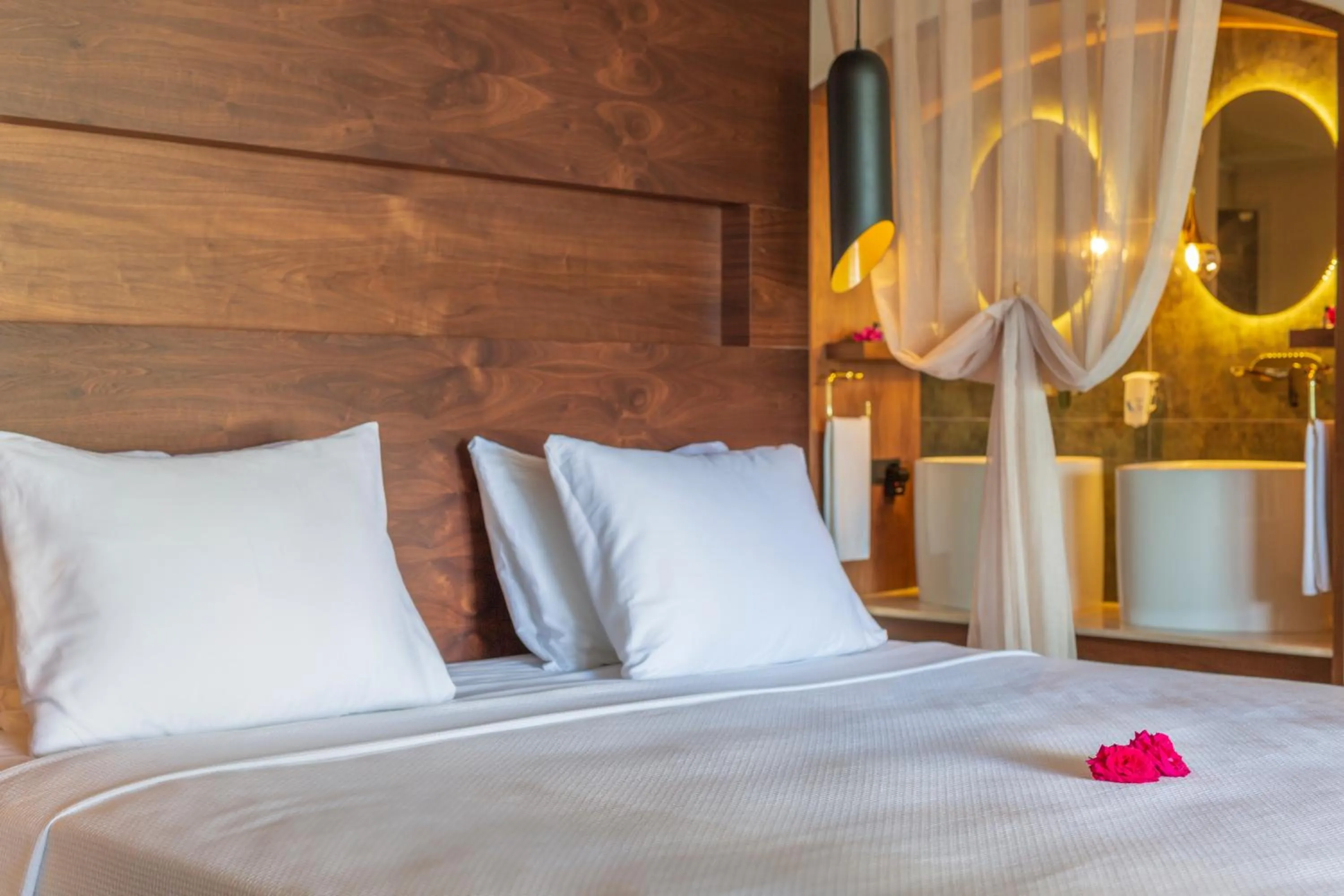 Bed in Orka Sunlife Resort Hotel and Aquapark