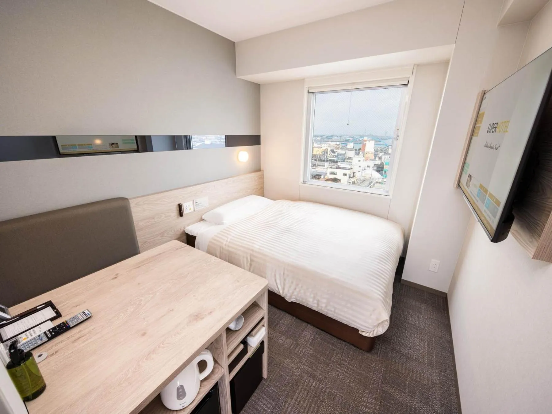 Photo of the whole room, Bed in Super Hotel Marugame Ekimae