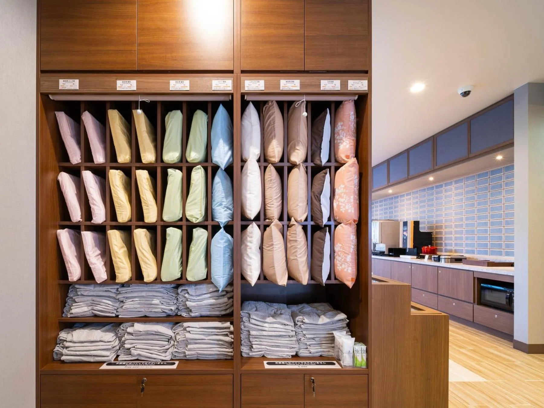 Lobby or reception in Super Hotel Marugame Ekimae