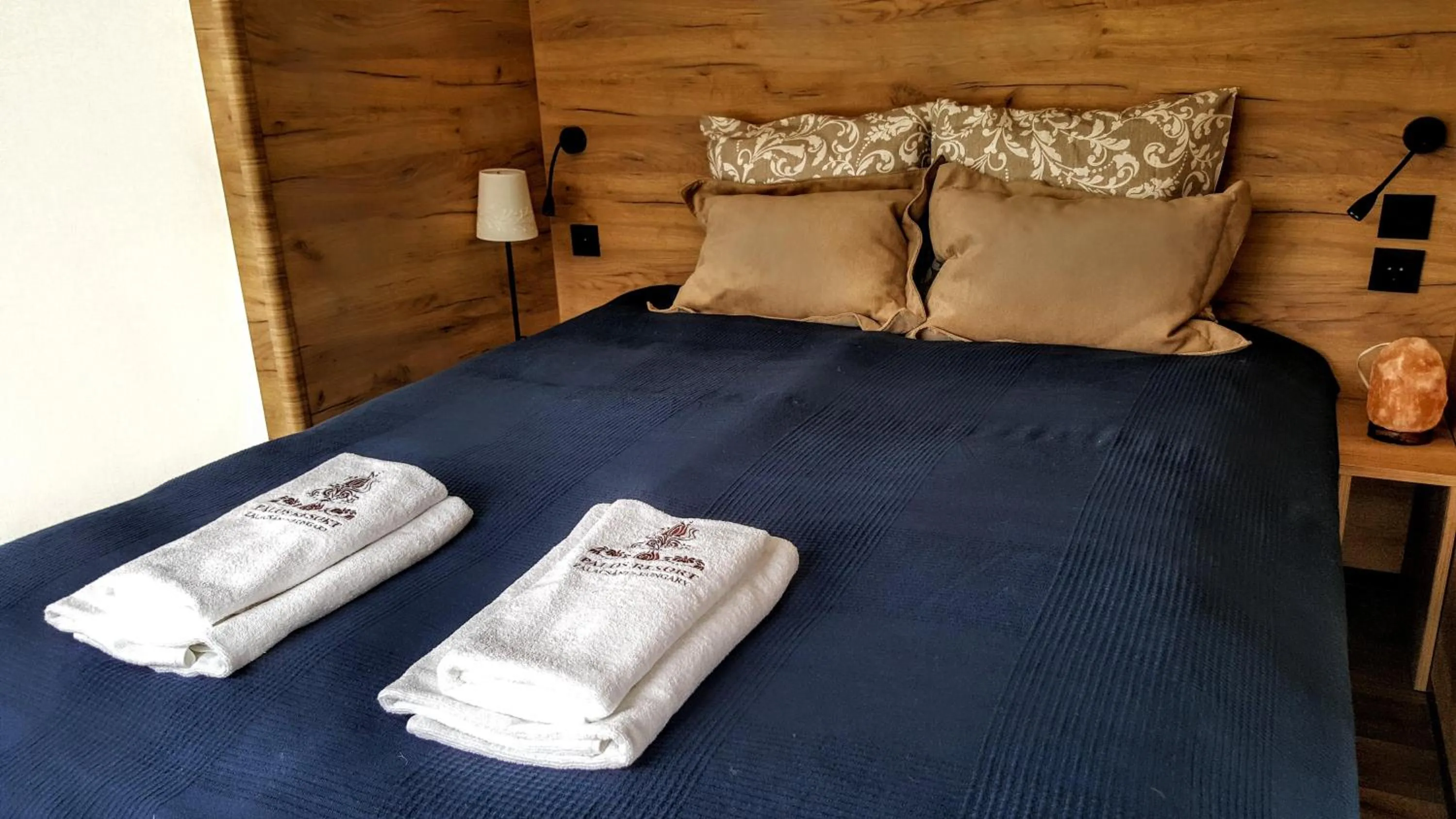 Bedroom, Bed in Pálos Resort