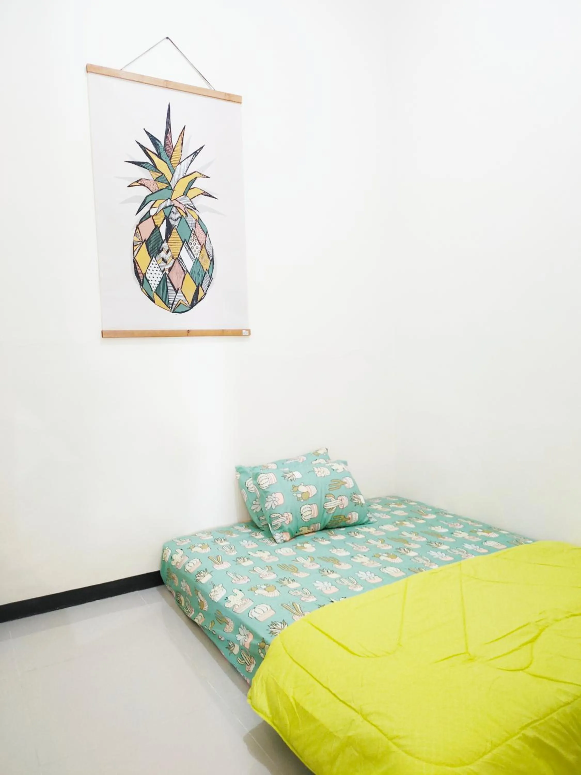 Bed in Surabaya Homey near ITS Syariah