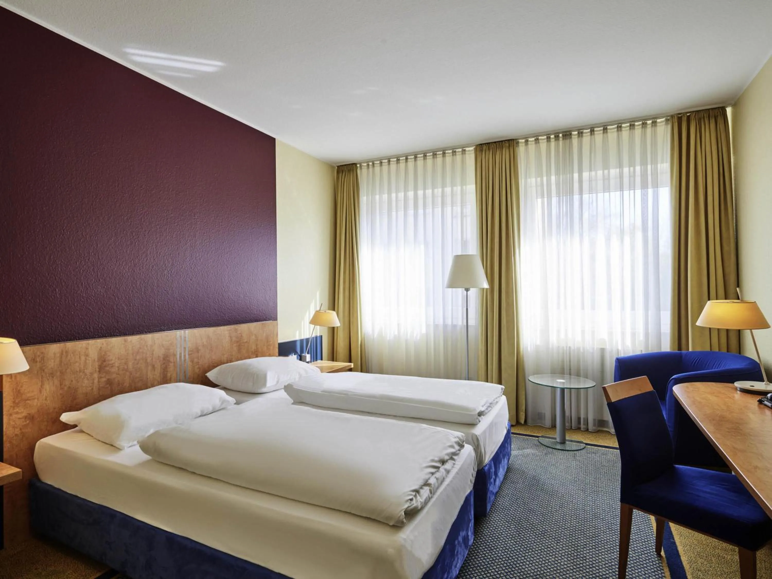 Bedroom, Bed in Mercure Hotel Severinshof Köln City