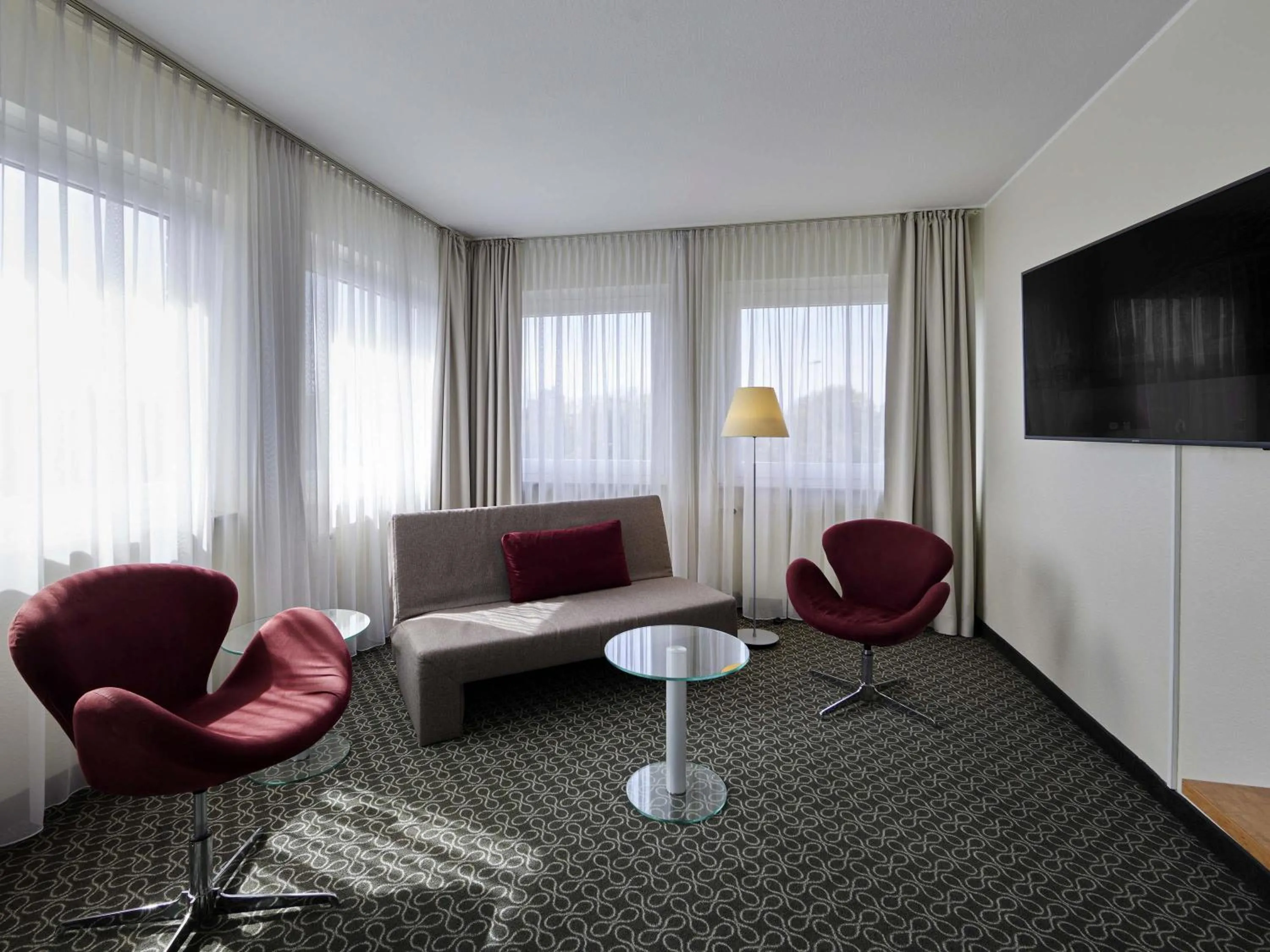 Bedroom in Mercure Hotel Severinshof Köln City