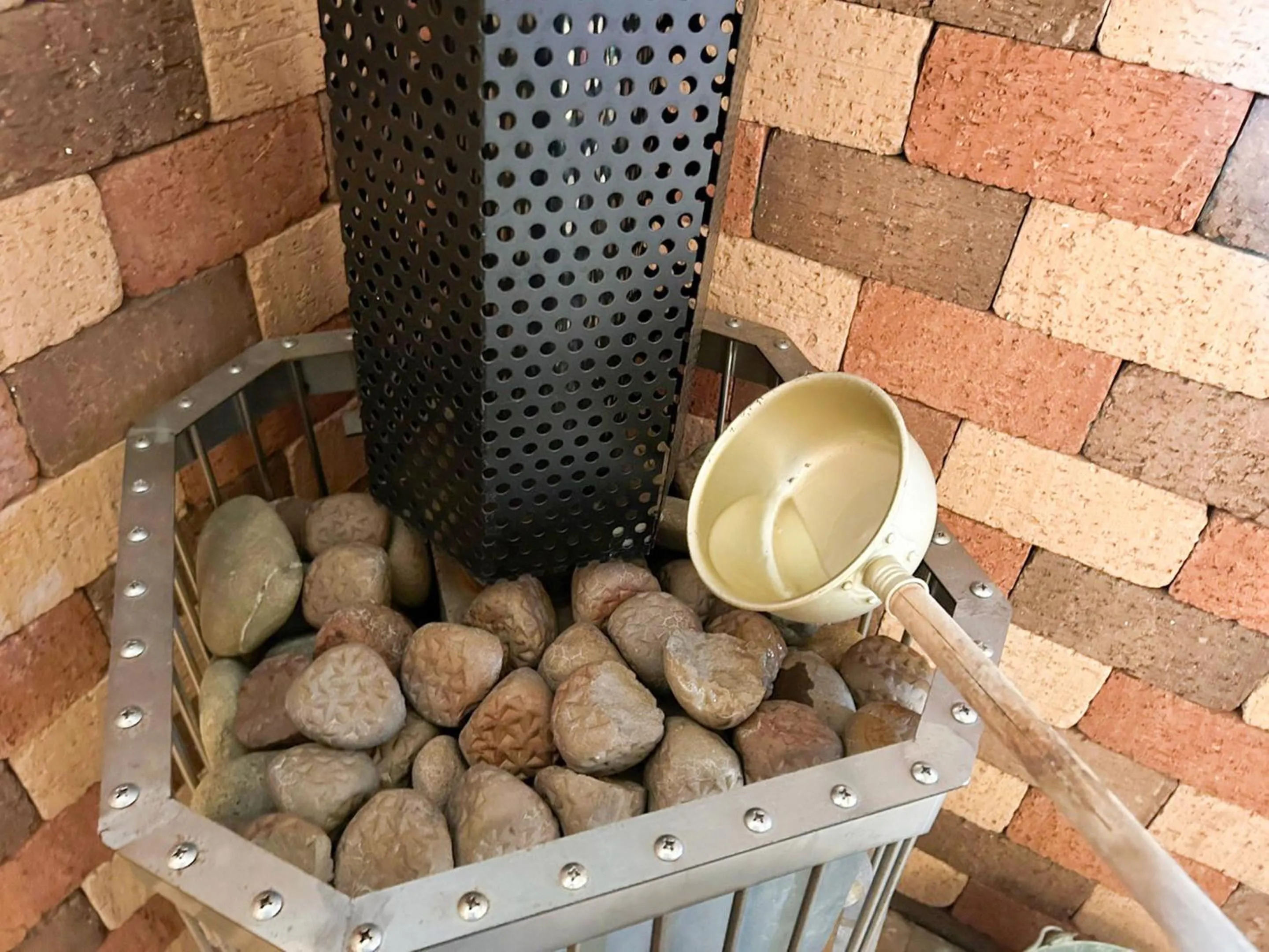 Sauna in Calm Lanai Harbor