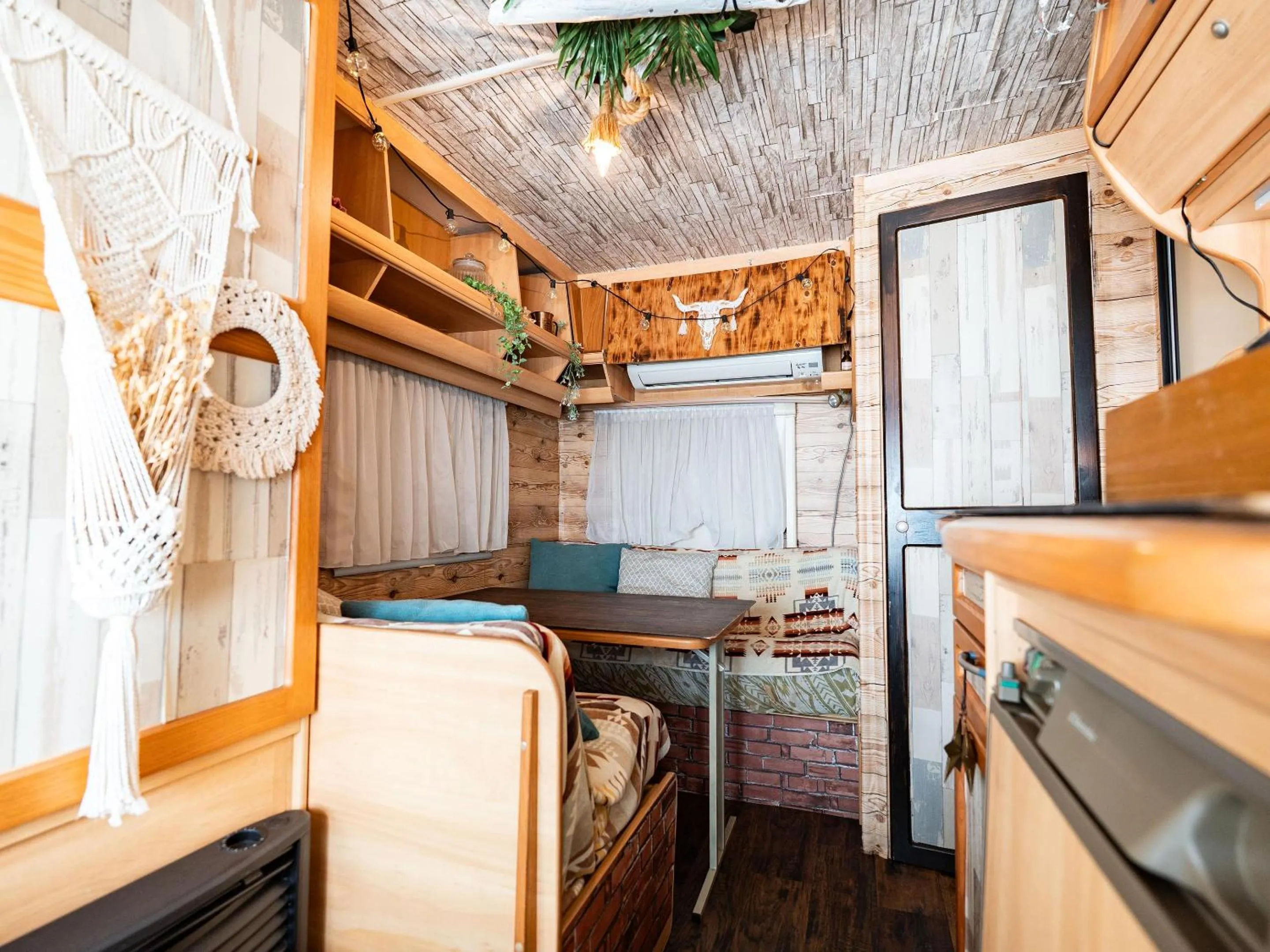 Photo of the whole room in Calm Lanai Harbor