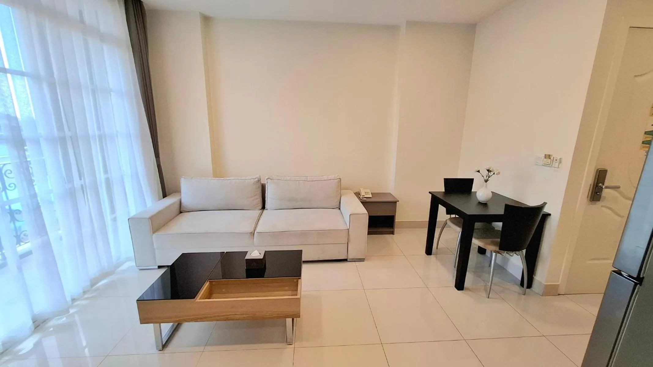 Living room, Bed in TK VIEW HOTEL & APARTMENT