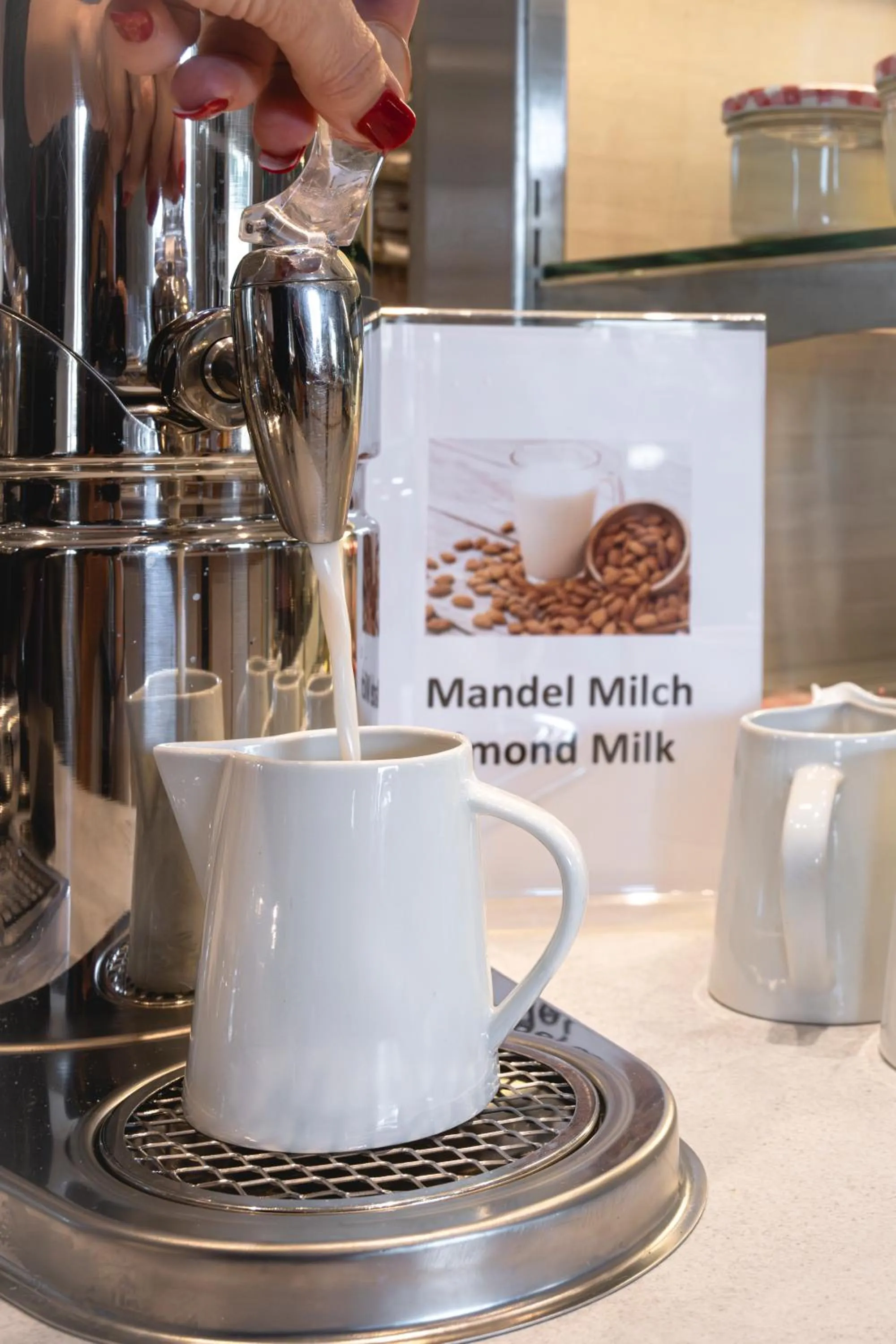 Breakfast in Hotel Astra