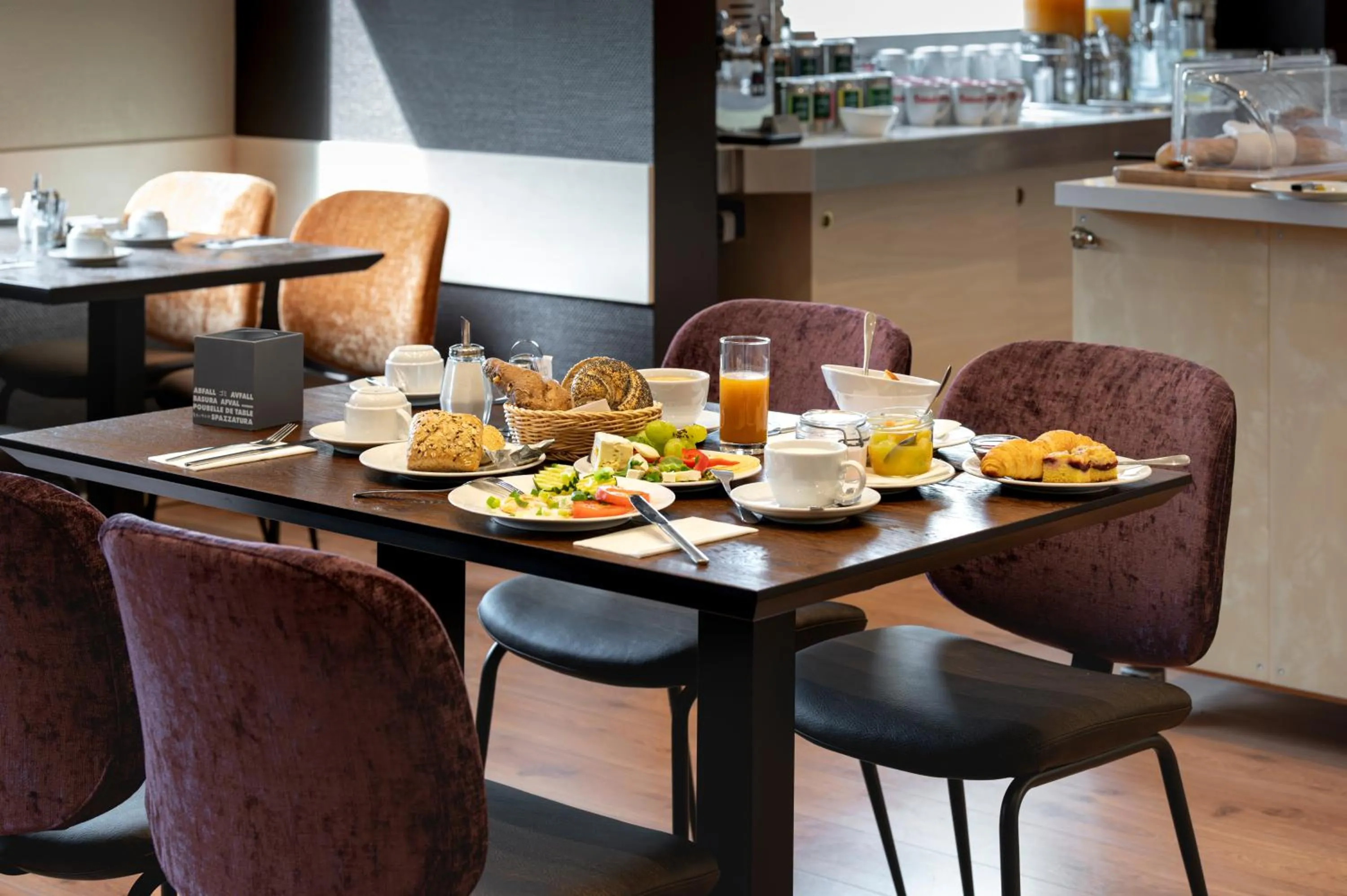 Breakfast in Hotel Astra